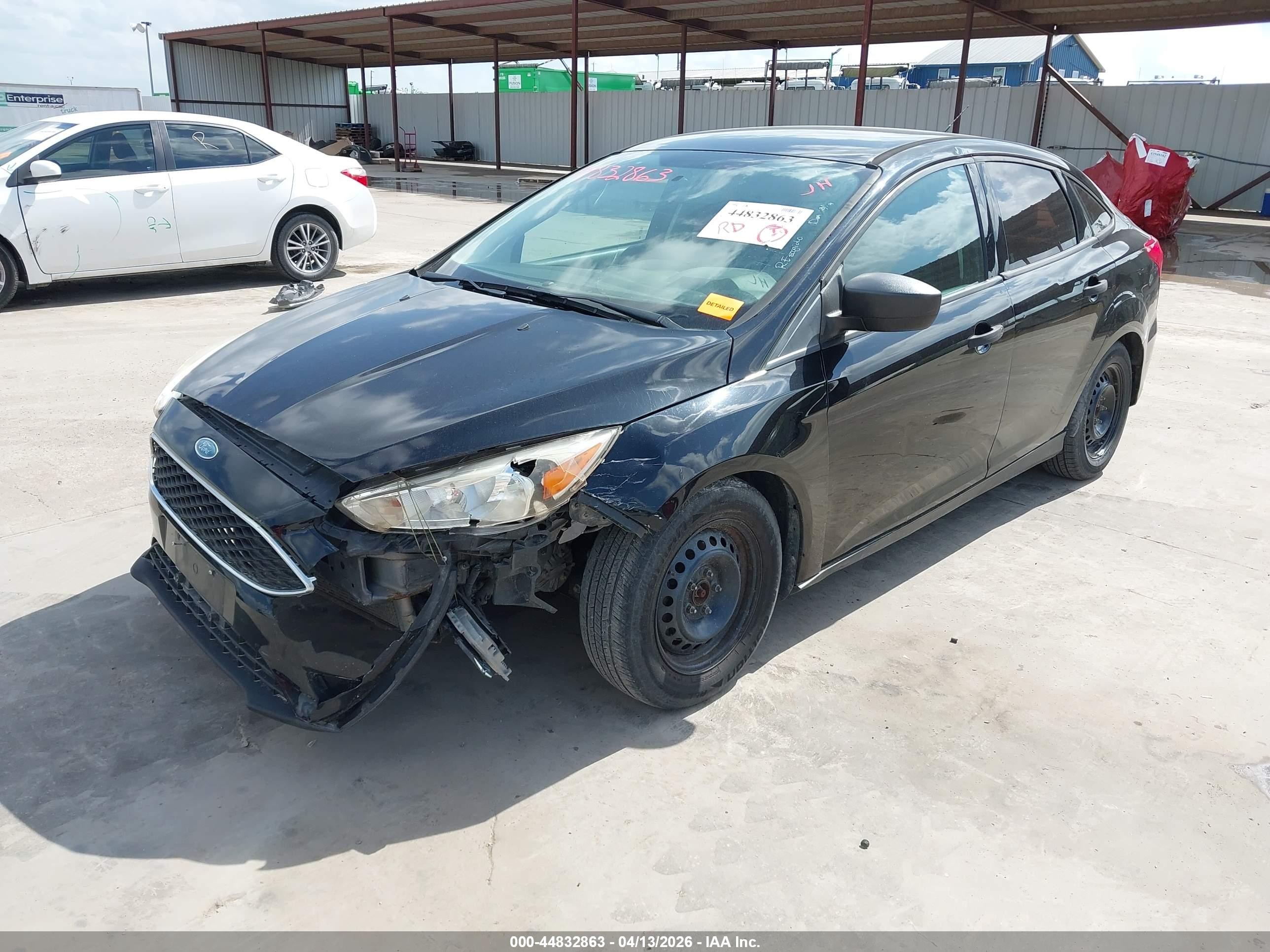 2016 Ford Focus S Black vin: 1FADP3E20GL387186