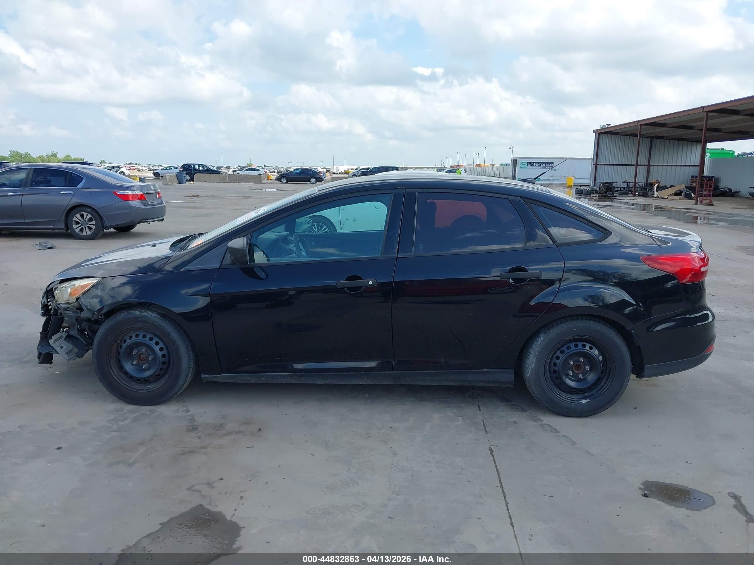 2016 Ford Focus S Black vin: 1FADP3E20GL387186