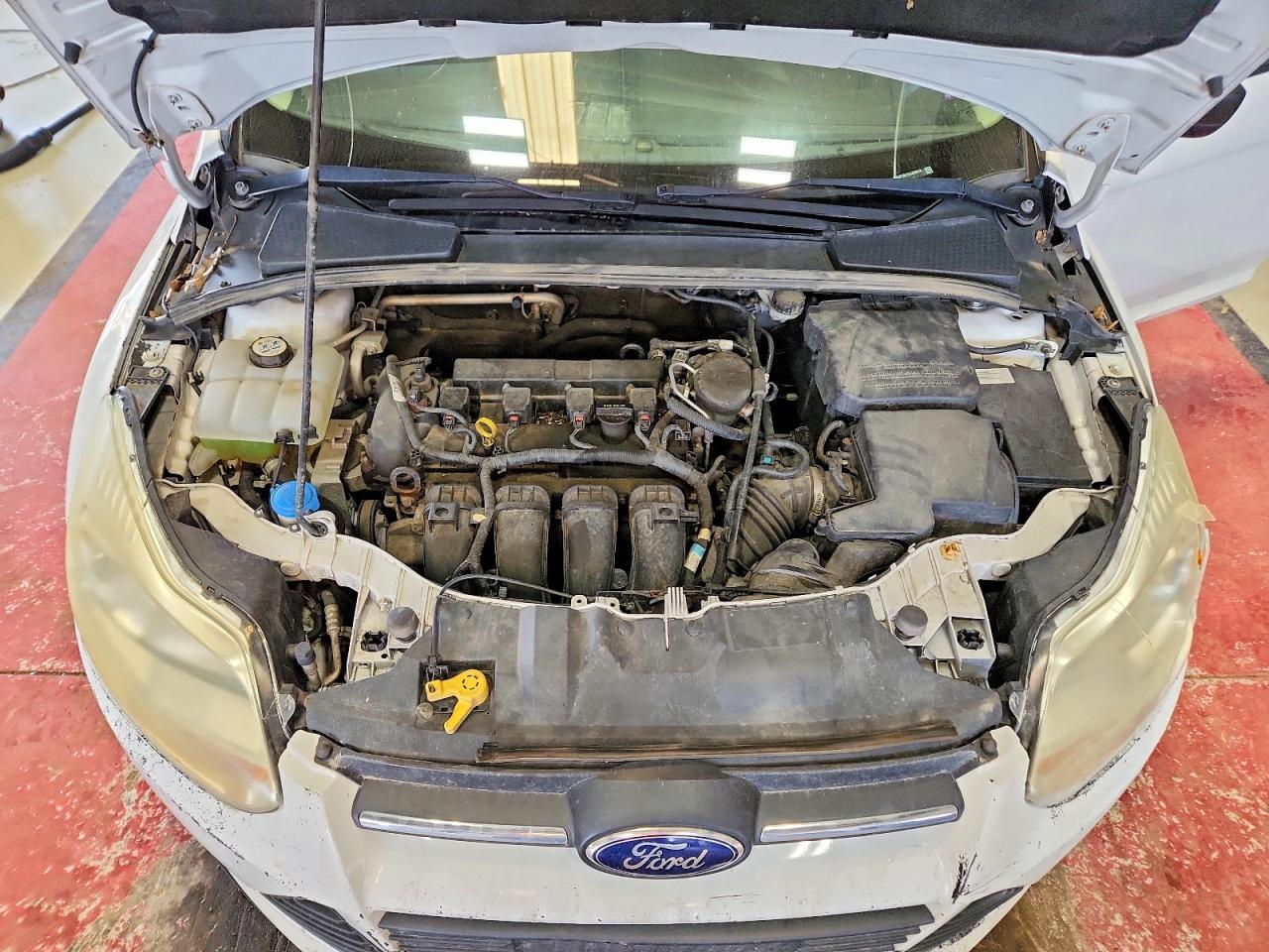 2014 Ford Focus S White vin: 1FADP3E21EL238816