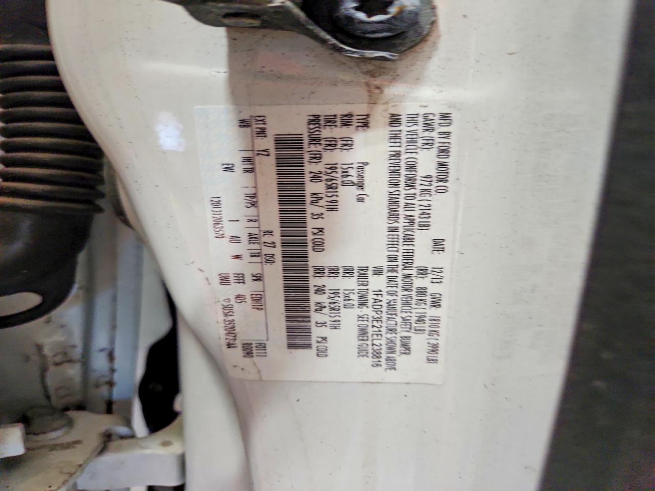 2014 Ford Focus S White vin: 1FADP3E21EL238816