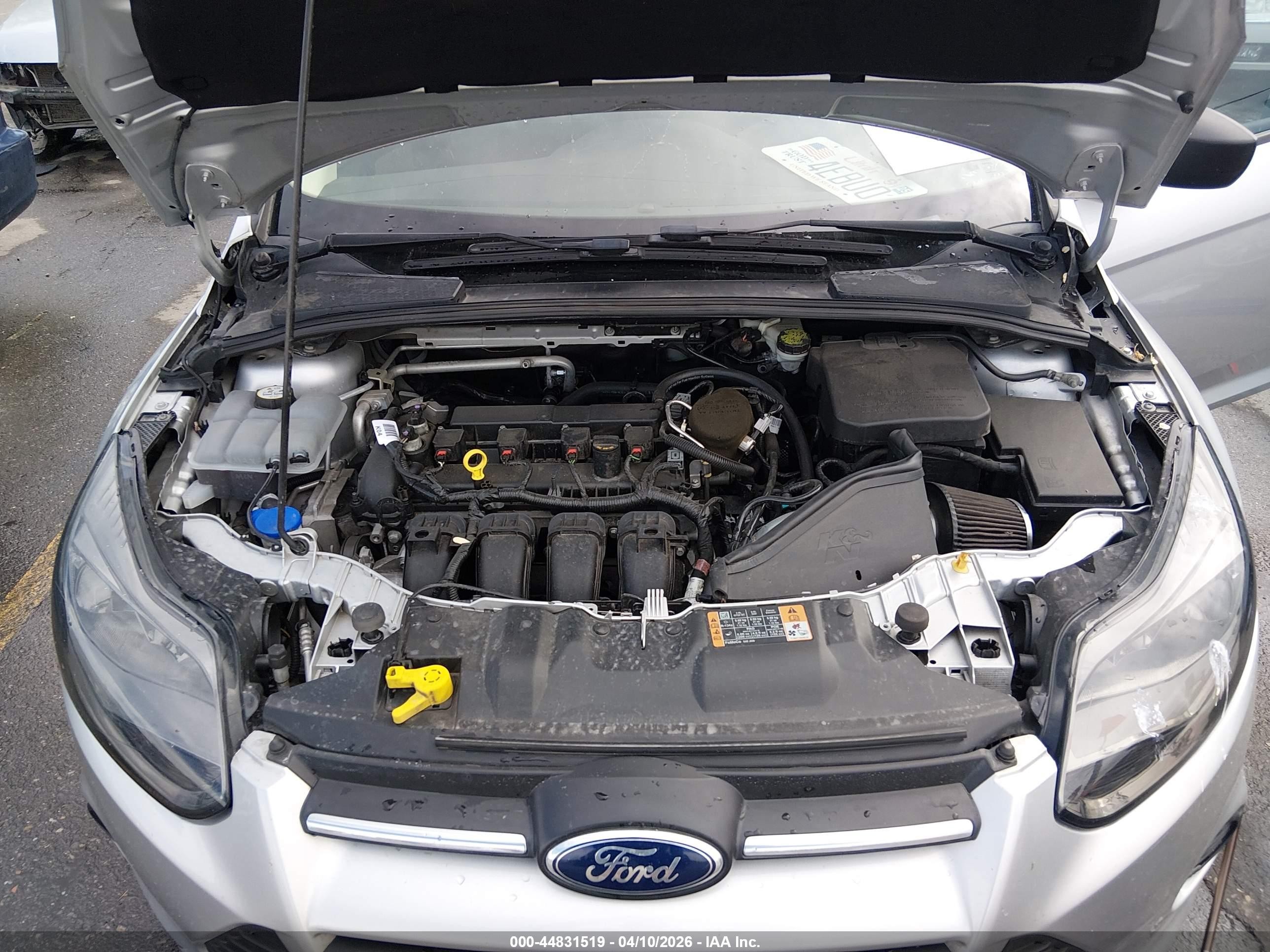 2014 Ford Focus S Silver vin: 1FADP3E21EL452592