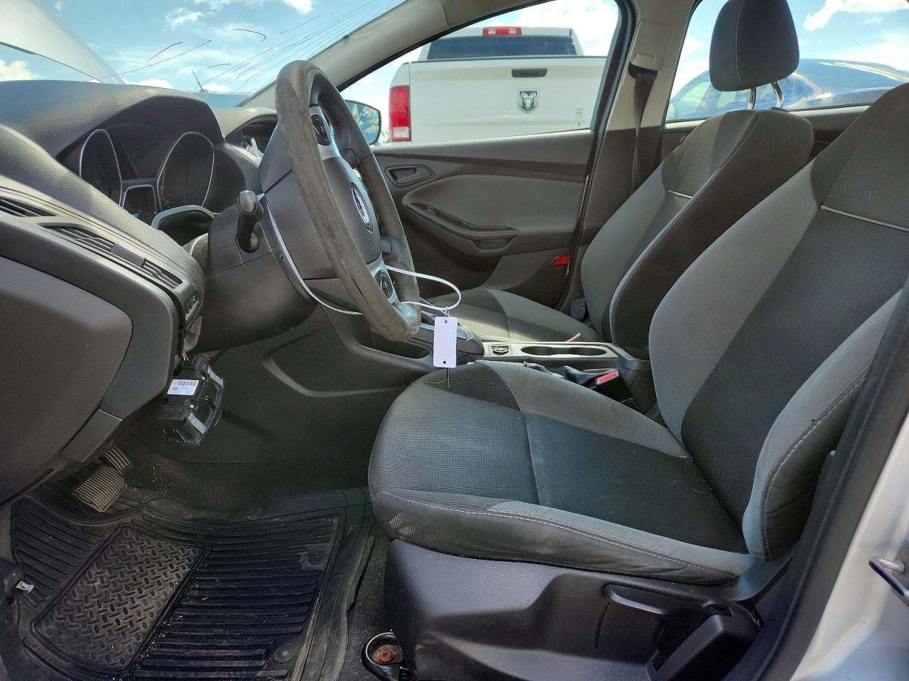 2013 Ford Focus S Silver vin: 1FADP3E22DL250231