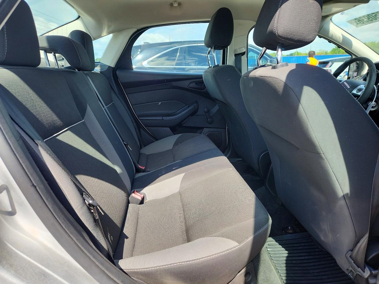 2013 Ford Focus S Silver vin: 1FADP3E22DL250231