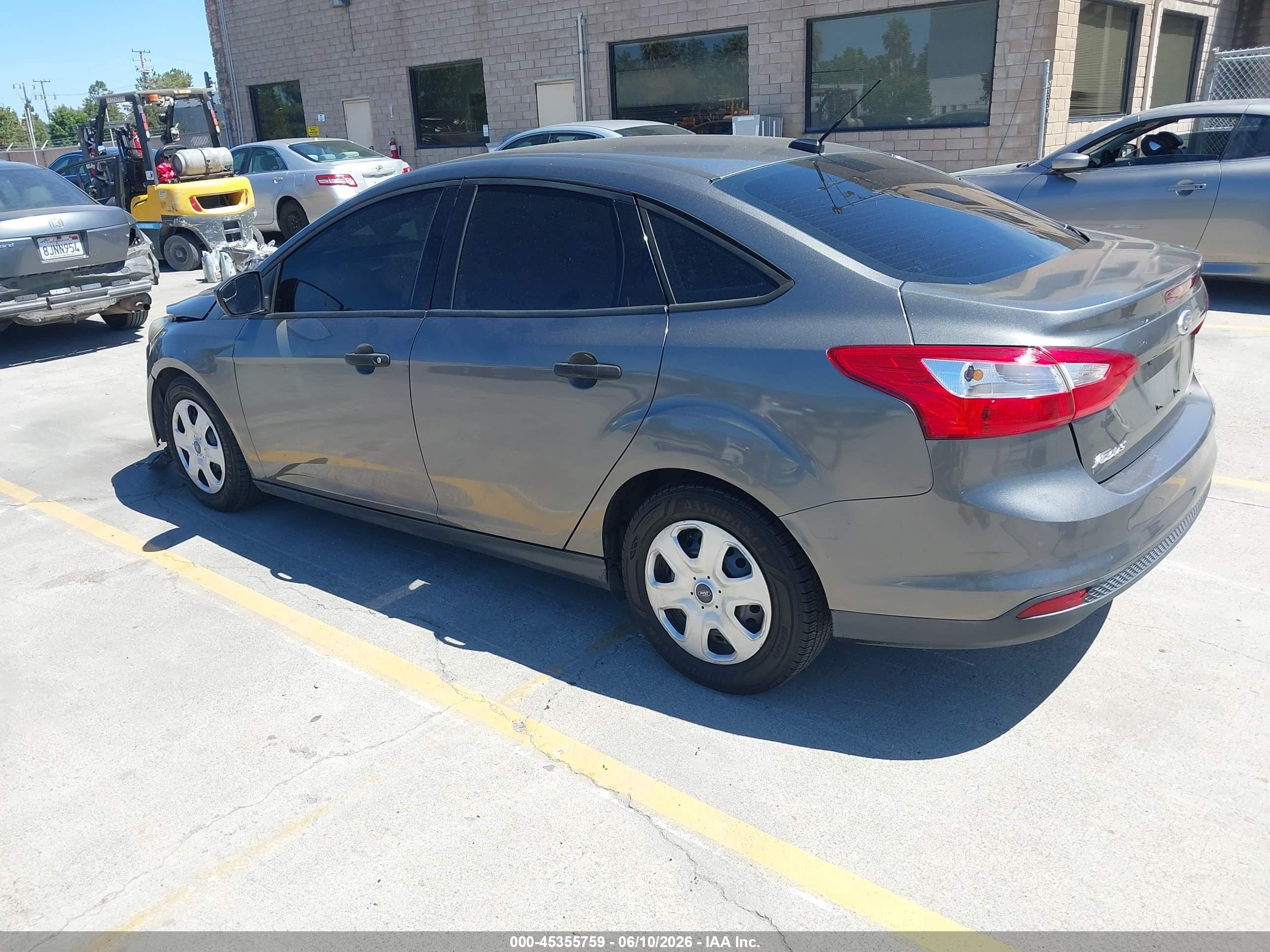 2013 Ford Focus S Gray vin: 1FADP3E22DL277705