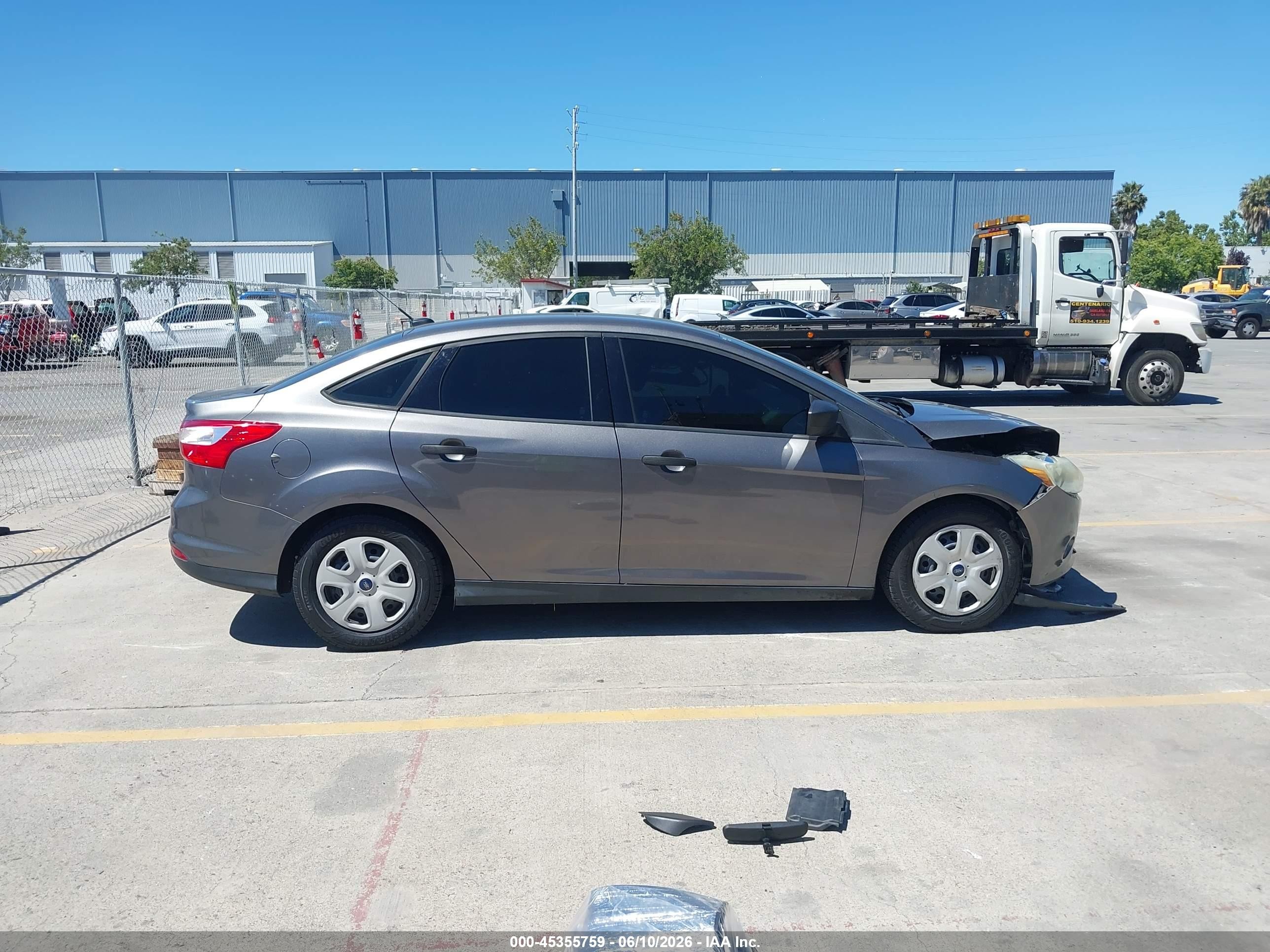 2013 Ford Focus S Gray vin: 1FADP3E22DL277705