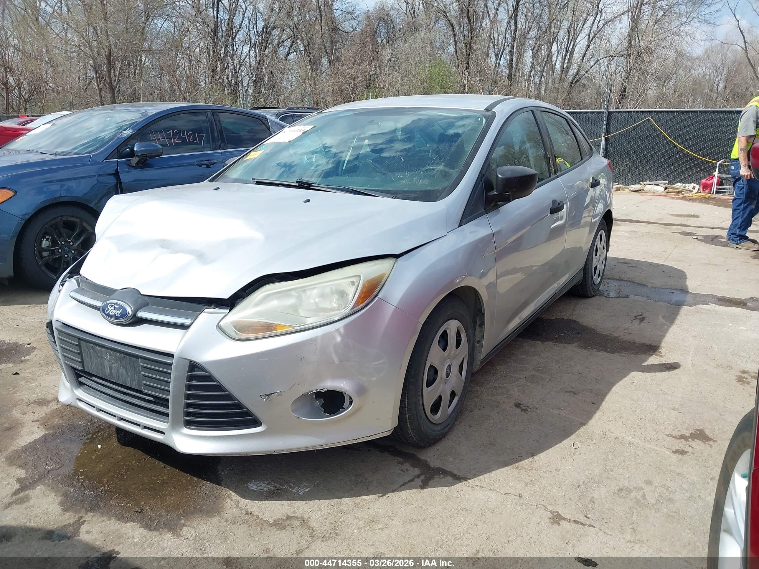 2014 Ford Focus S Silver vin: 1FADP3E22EL168775