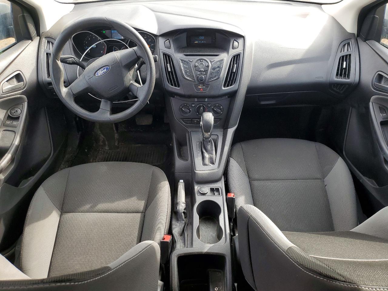 2014 Ford Focus Silver vin: 1FADP3E22EL369351
