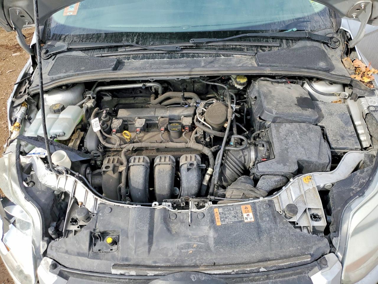 2014 Ford Focus Silver vin: 1FADP3E22EL369351