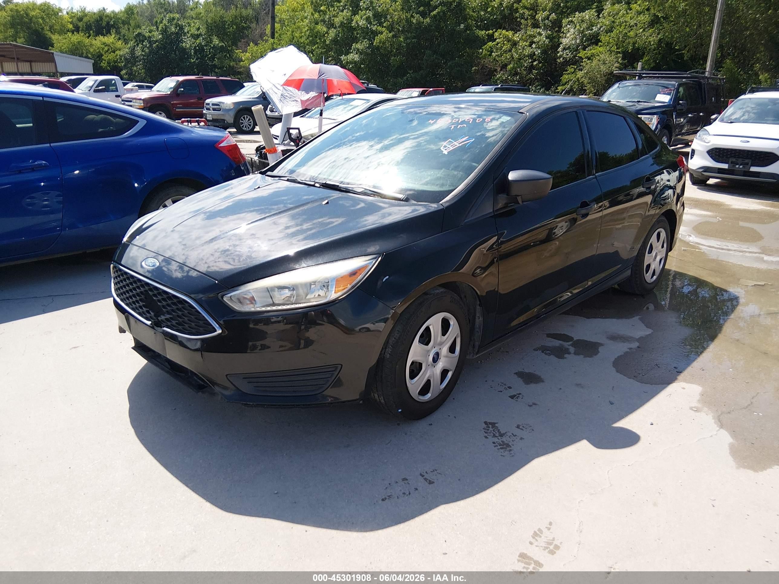 2015 Ford Focus S Black vin: 1FADP3E22FL215725