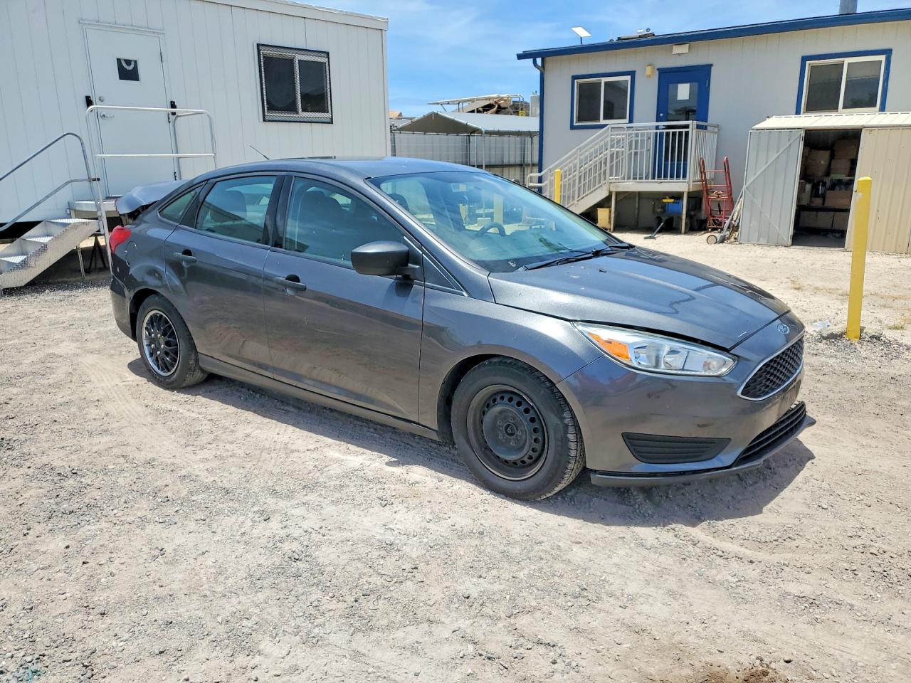 2015 Ford Focus S Серый vin: 1FADP3E22FL247445
