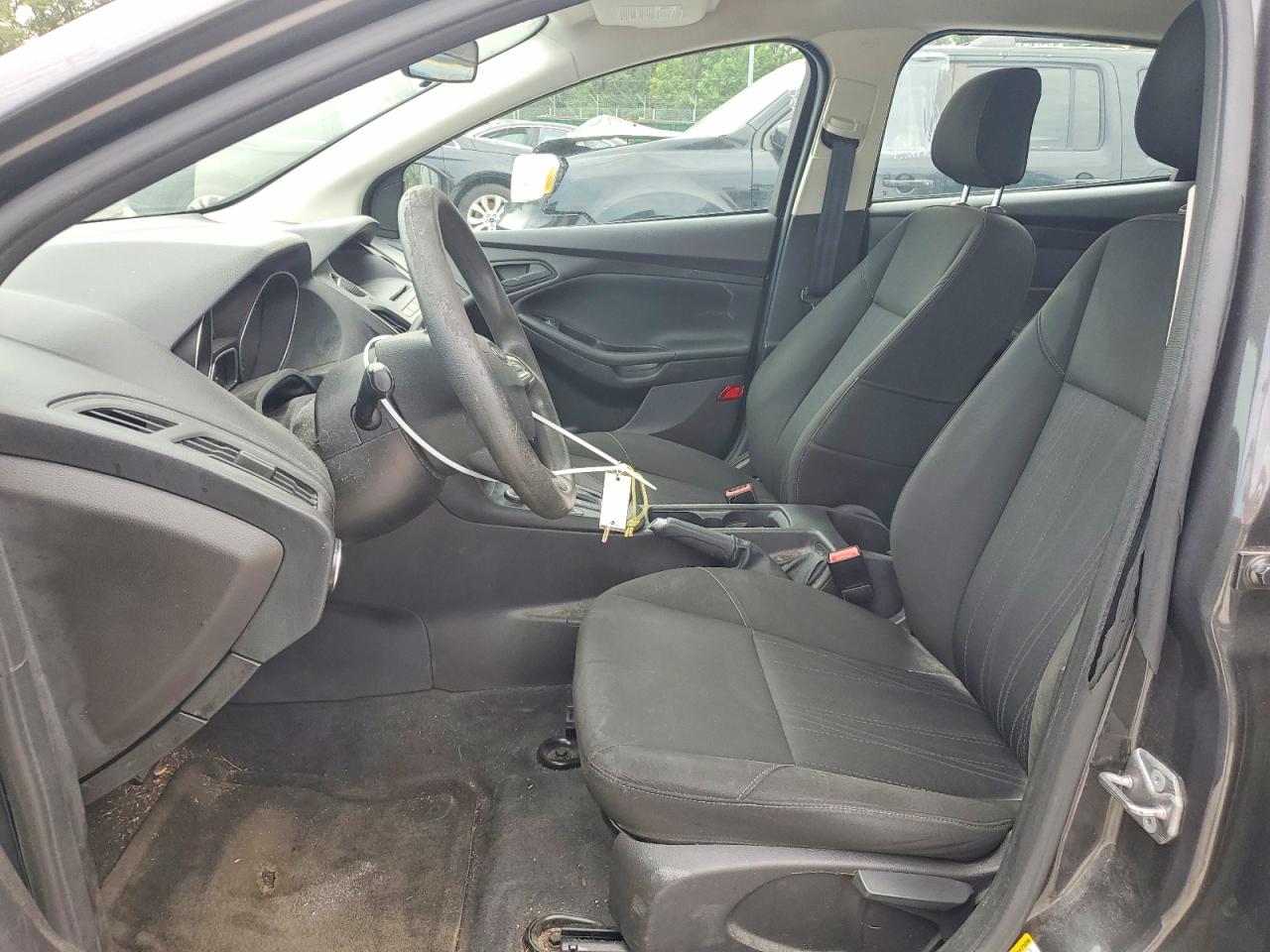 2015 Ford Focus S Gray vin: 1FADP3E22FL259871