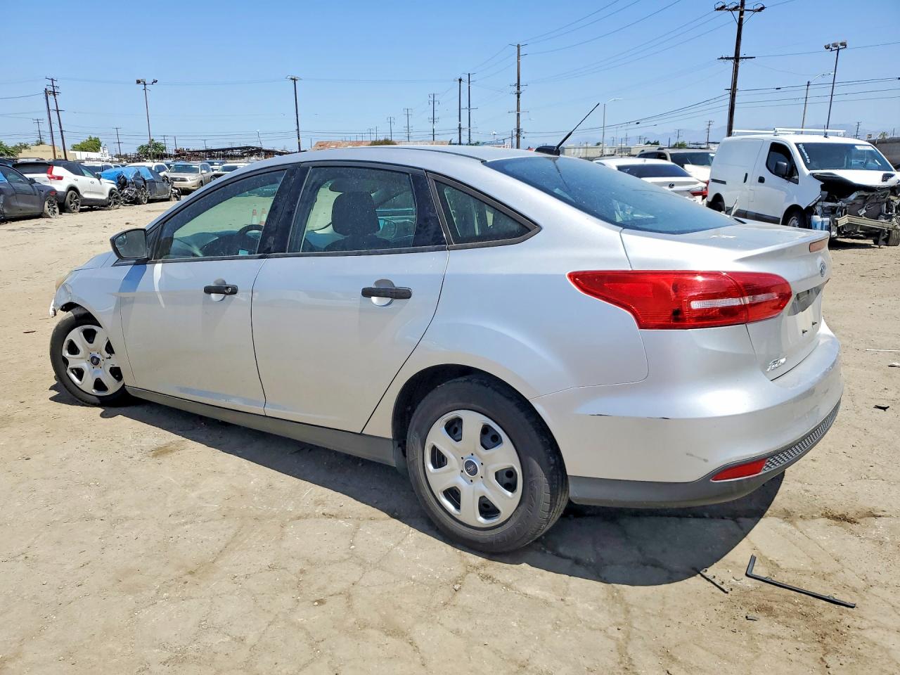 2015 Ford Focus S Silver vin: 1FADP3E22FL326114