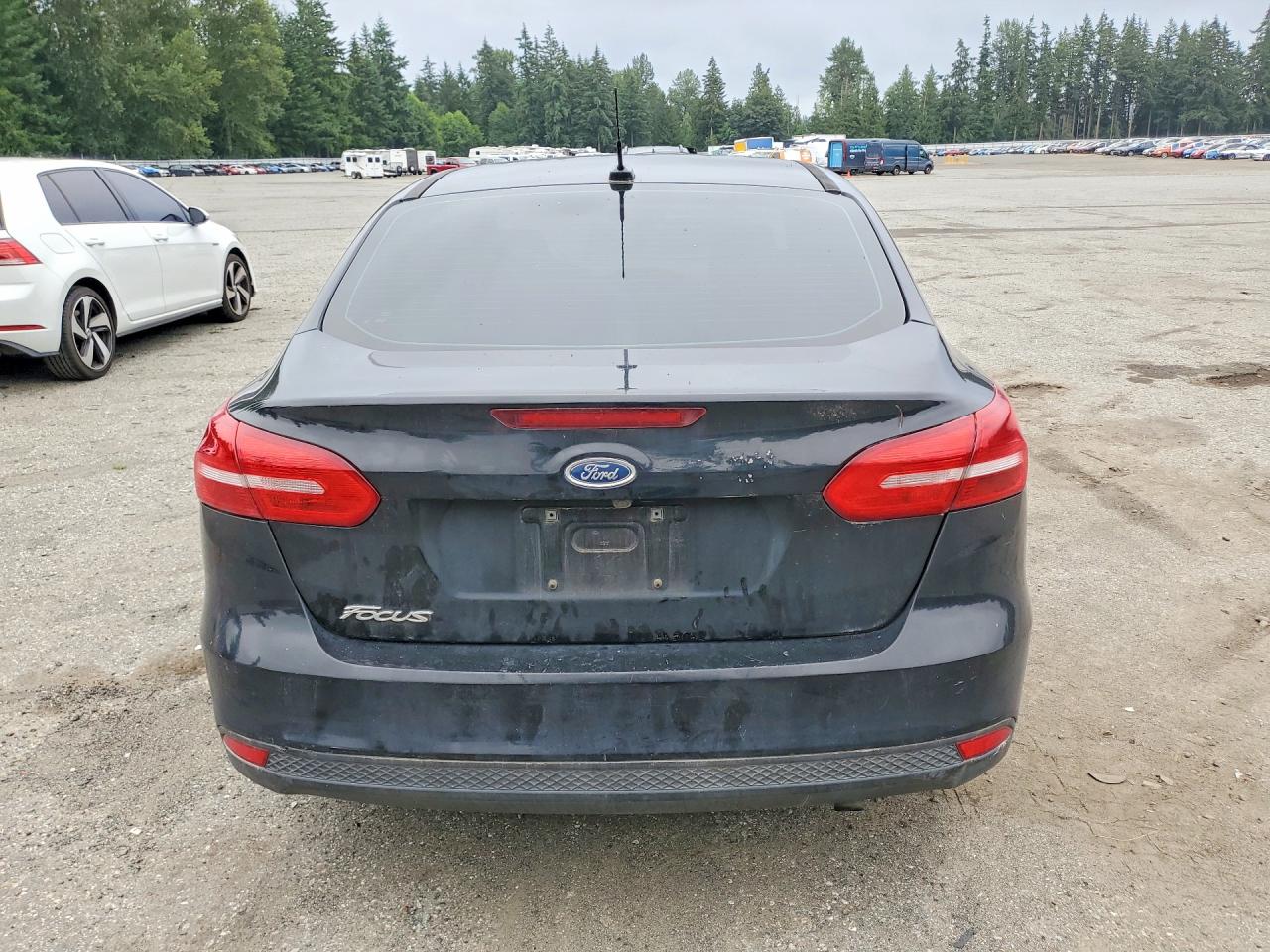 2015 Ford Focus S Black vin: 1FADP3E22FL334827