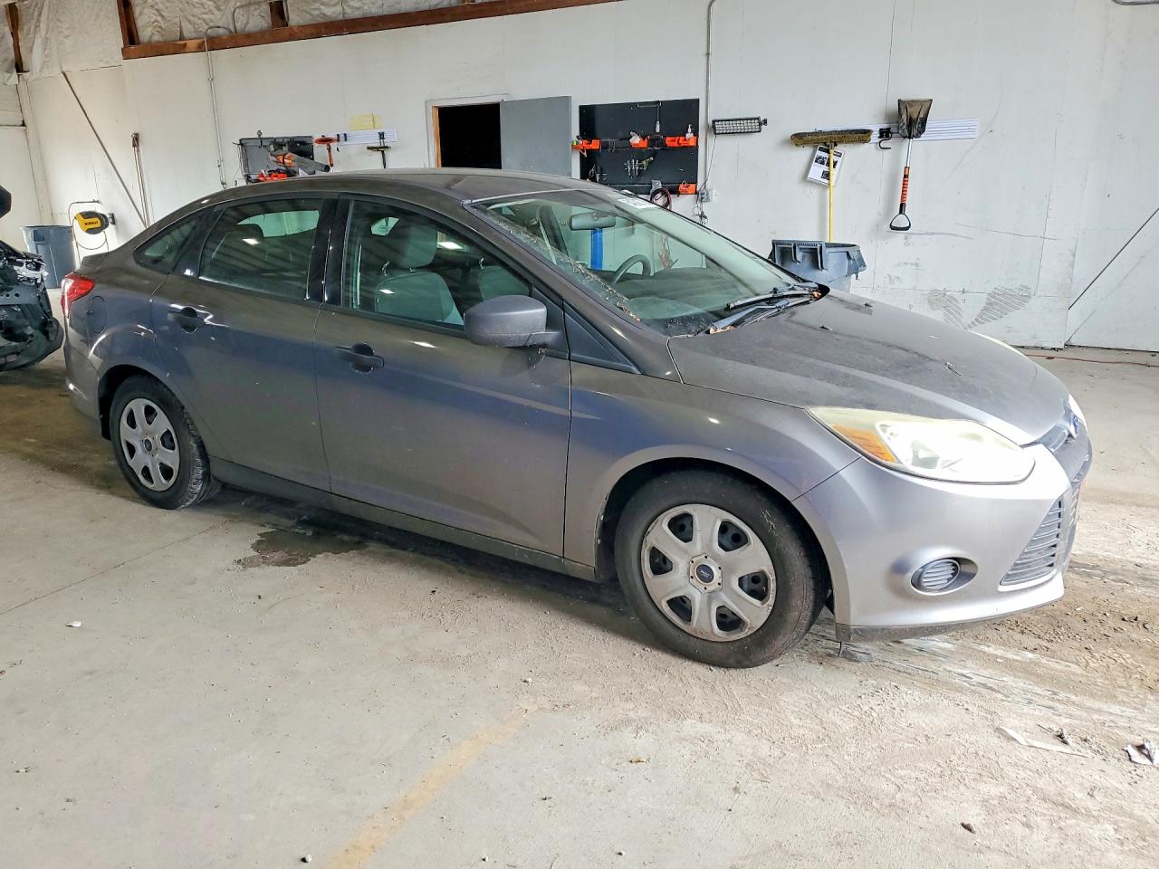 2013 Ford Focus S Gray vin: 1FADP3E23DL143656
