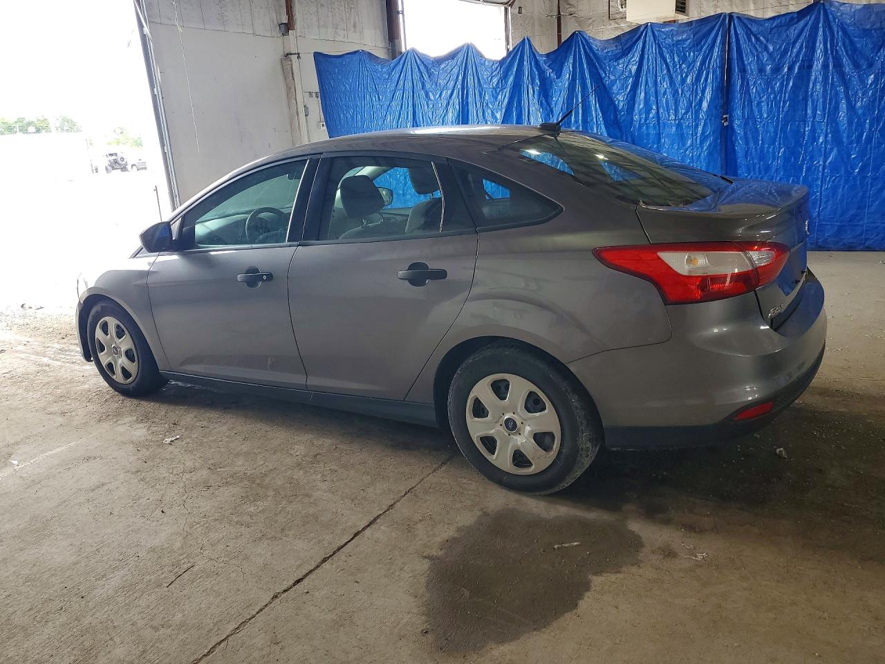 2013 Ford Focus S Gray vin: 1FADP3E23DL143656