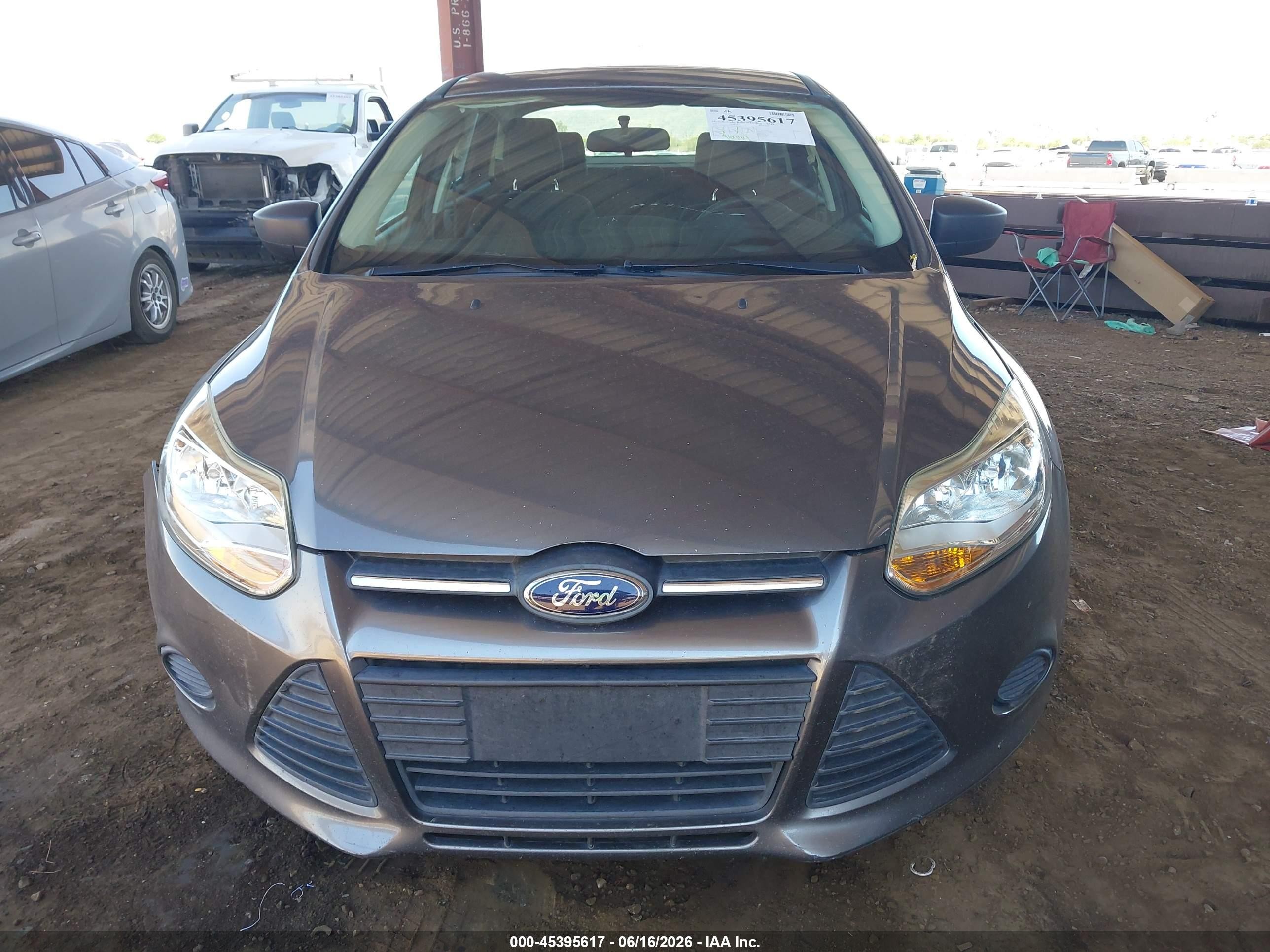 2013 Ford Focus S Gray vin: 1FADP3E23DL158836