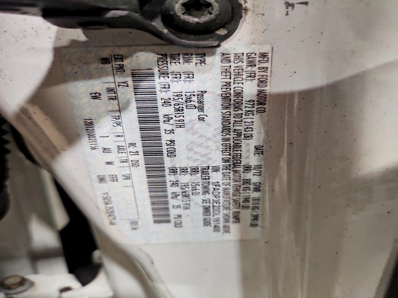 2013 Ford Focus S White vin: 1FADP3E23DL161400