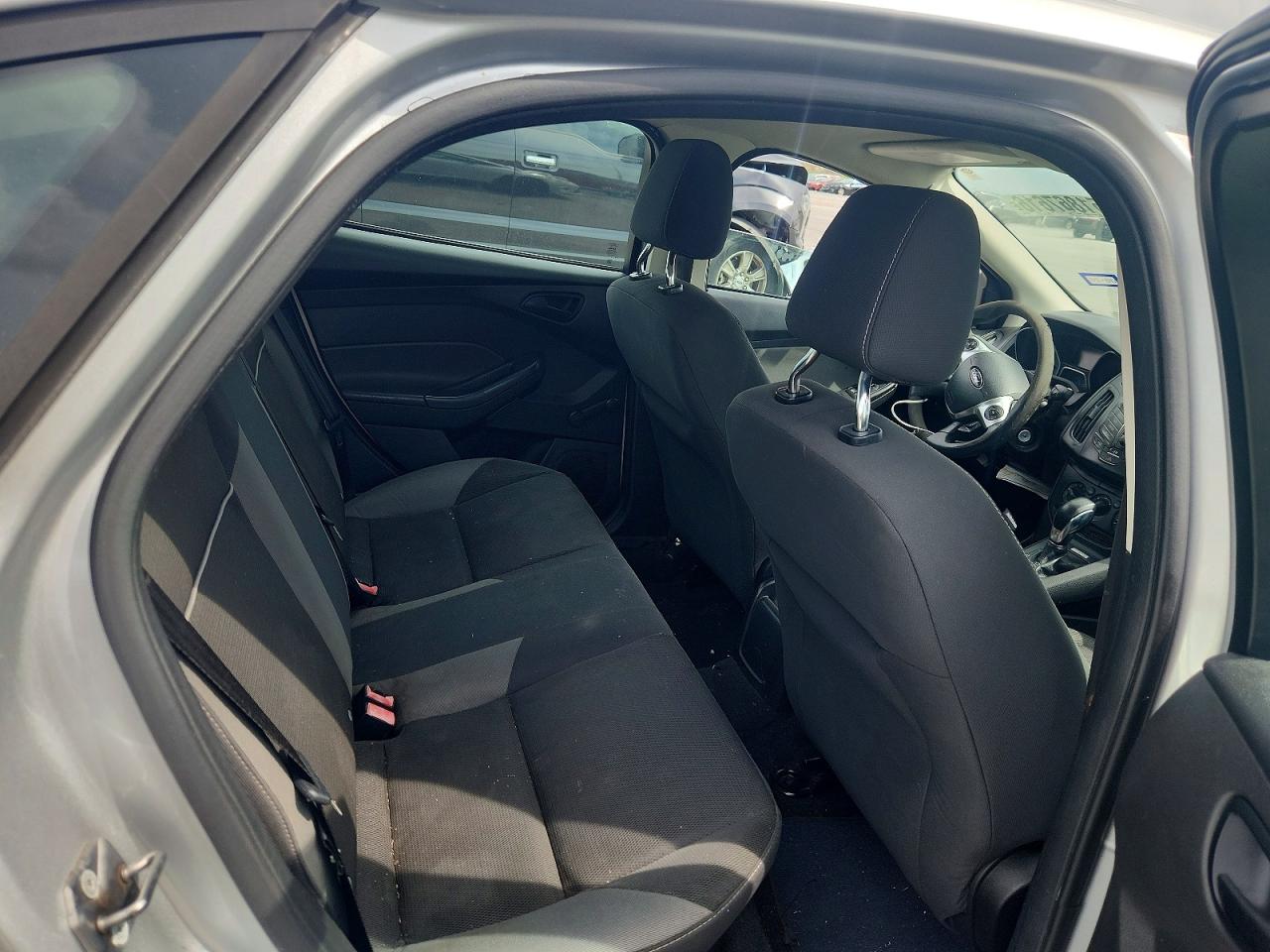 2013 Ford Focus S Silver vin: 1FADP3E23DL167388
