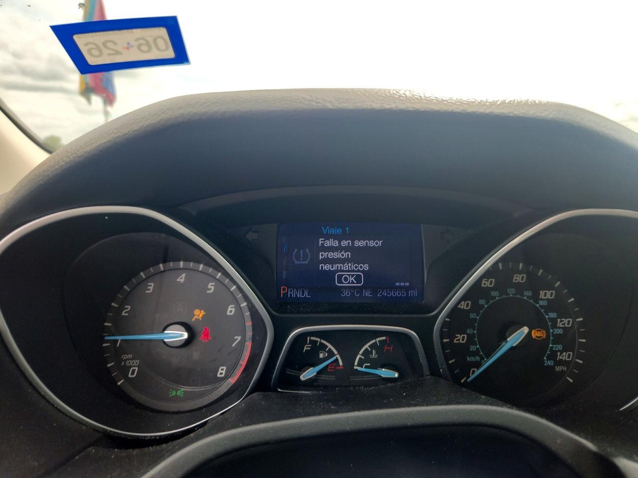 2013 Ford Focus S Silver vin: 1FADP3E23DL167388