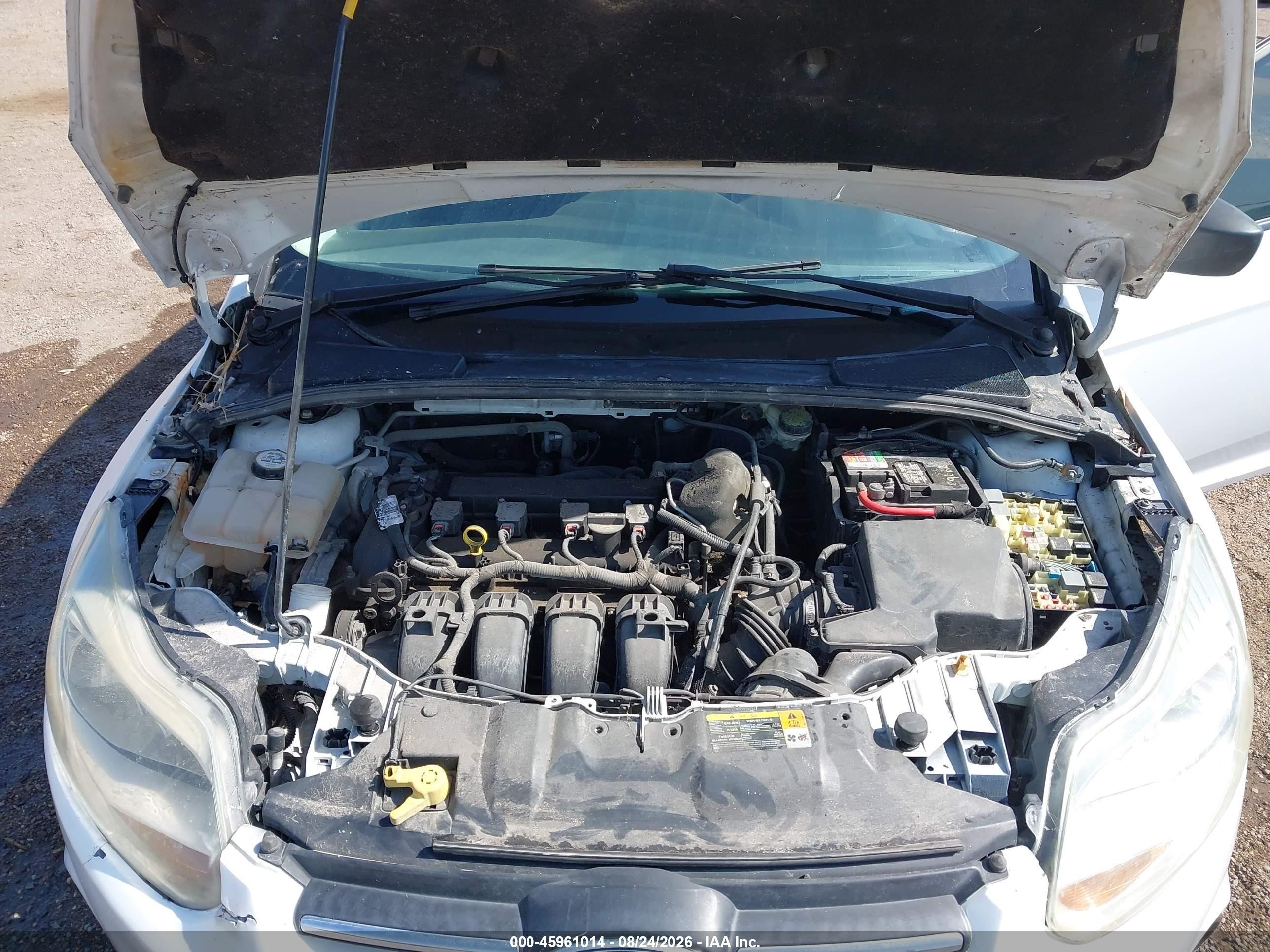 2013 Ford Focus S Белый vin: 1FADP3E23DL189262