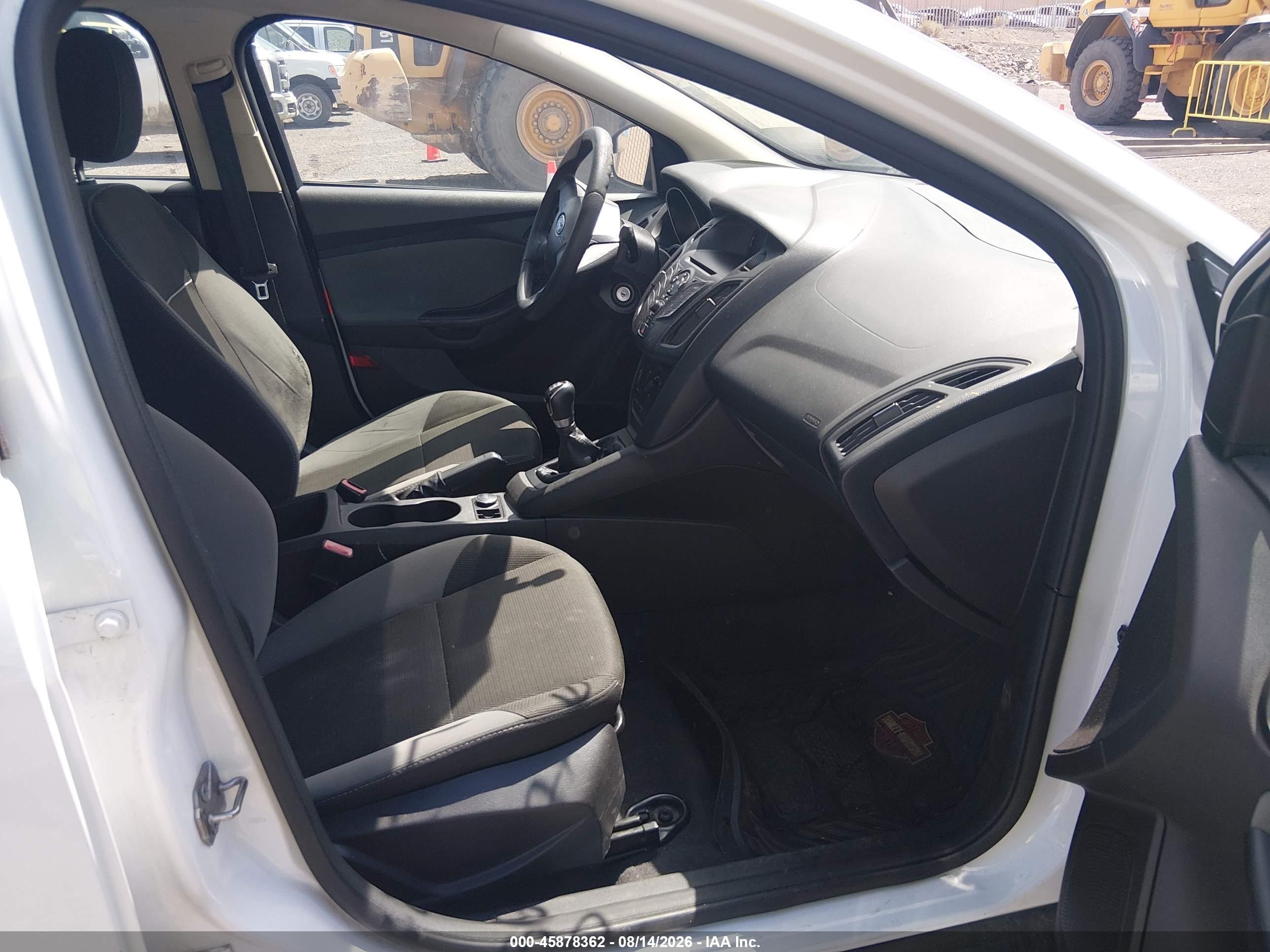2013 Ford Focus S Белый vin: 1FADP3E23DL277597
