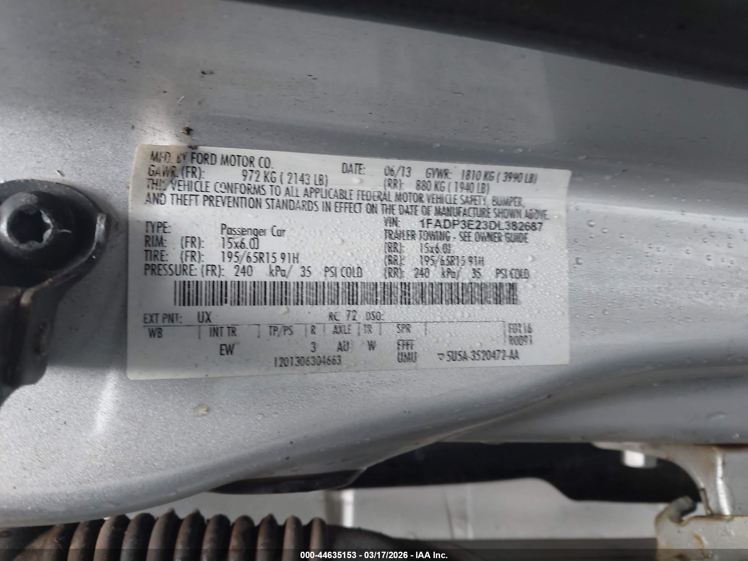 2013 Ford Focus S Silver vin: 1FADP3E23DL382687