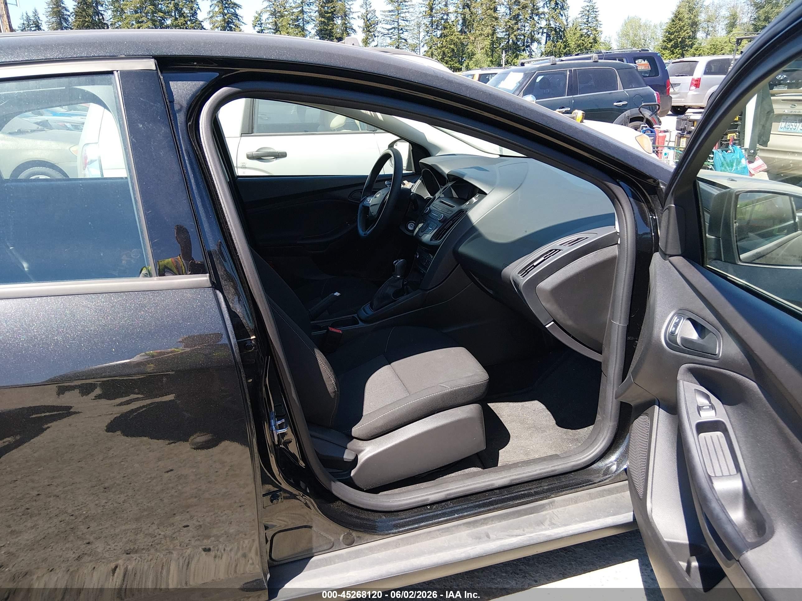 2015 Ford Focus S Black vin: 1FADP3E23FL315168