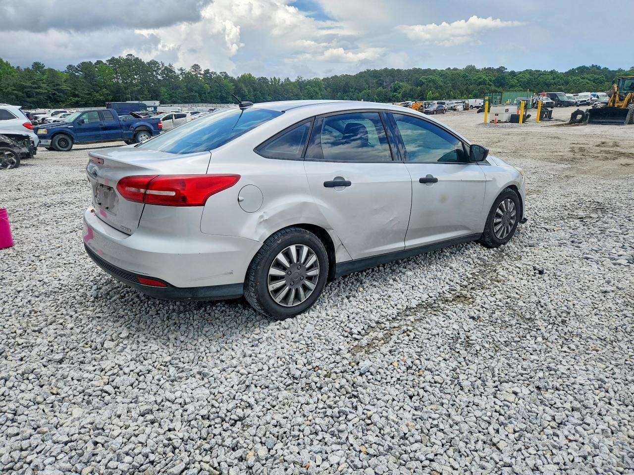 2015 Ford Focus S Silver vin: 1FADP3E23FL338661