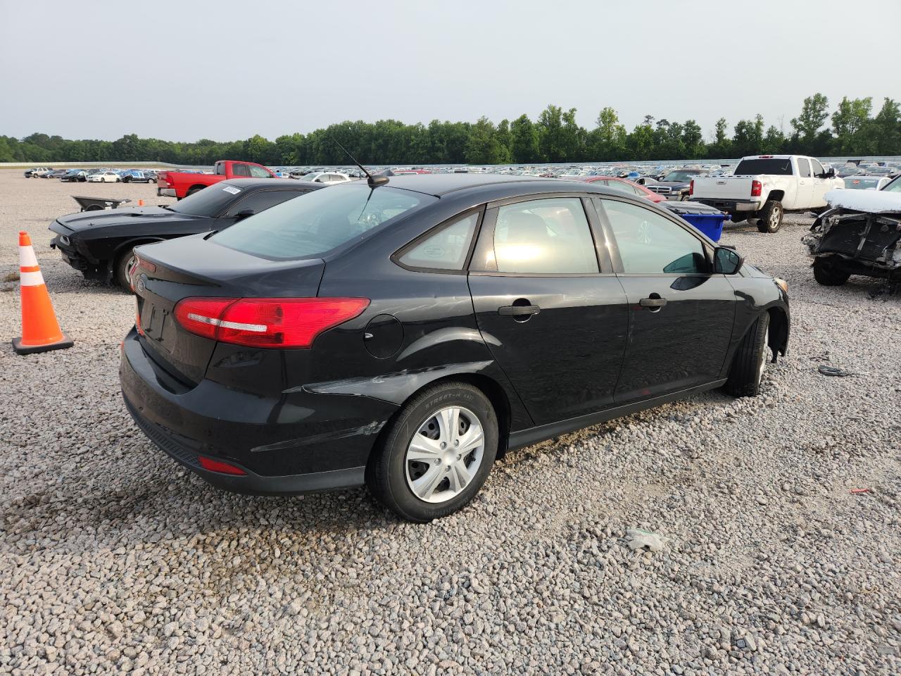 2016 Ford Focus S Black vin: 1FADP3E23GL396870