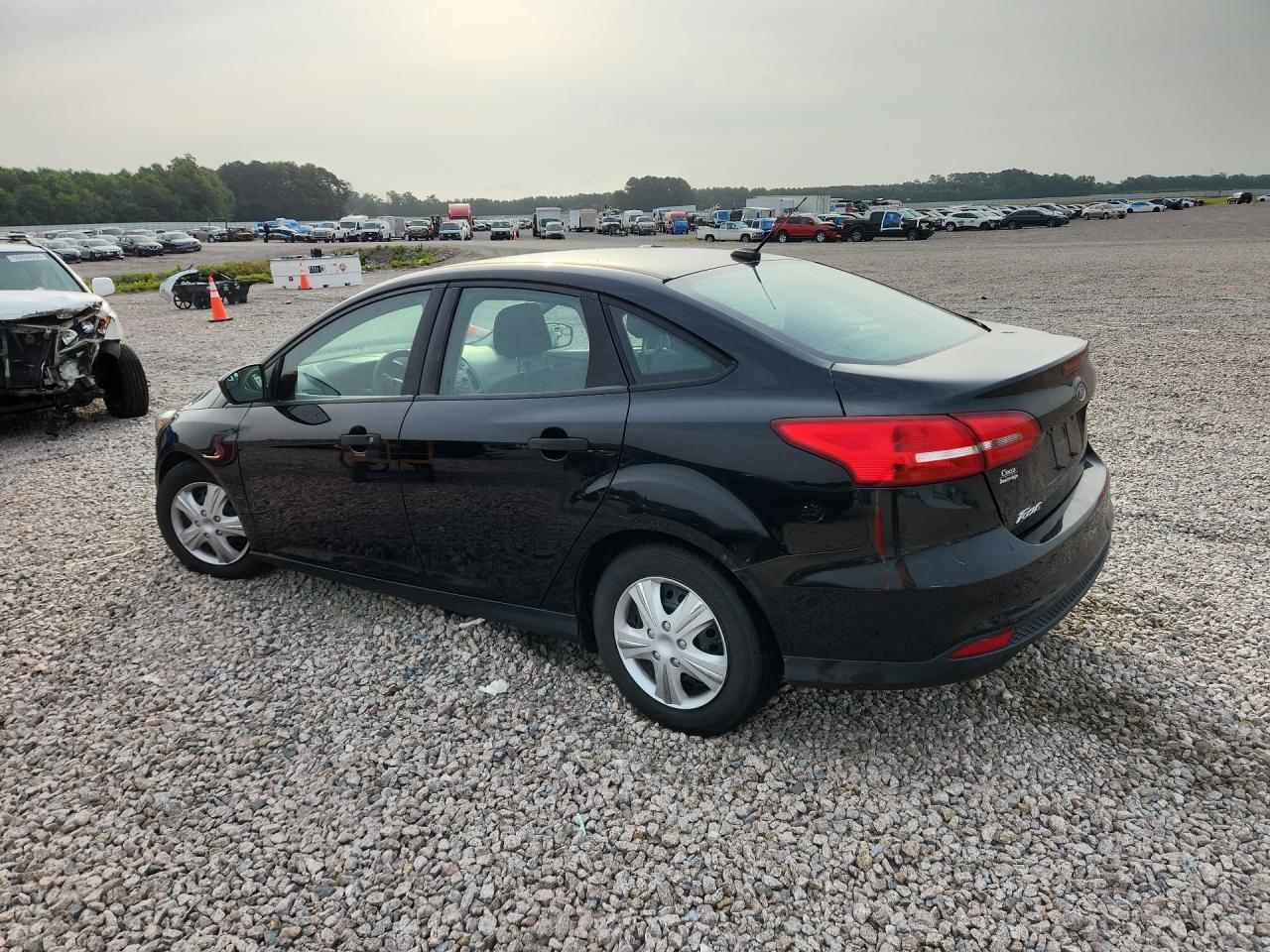 2016 Ford Focus S Black vin: 1FADP3E23GL396870