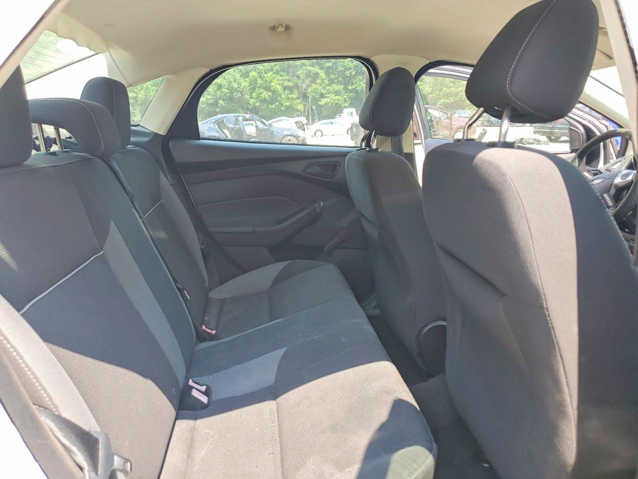2013 Ford Focus S White vin: 1FADP3E24DL174379