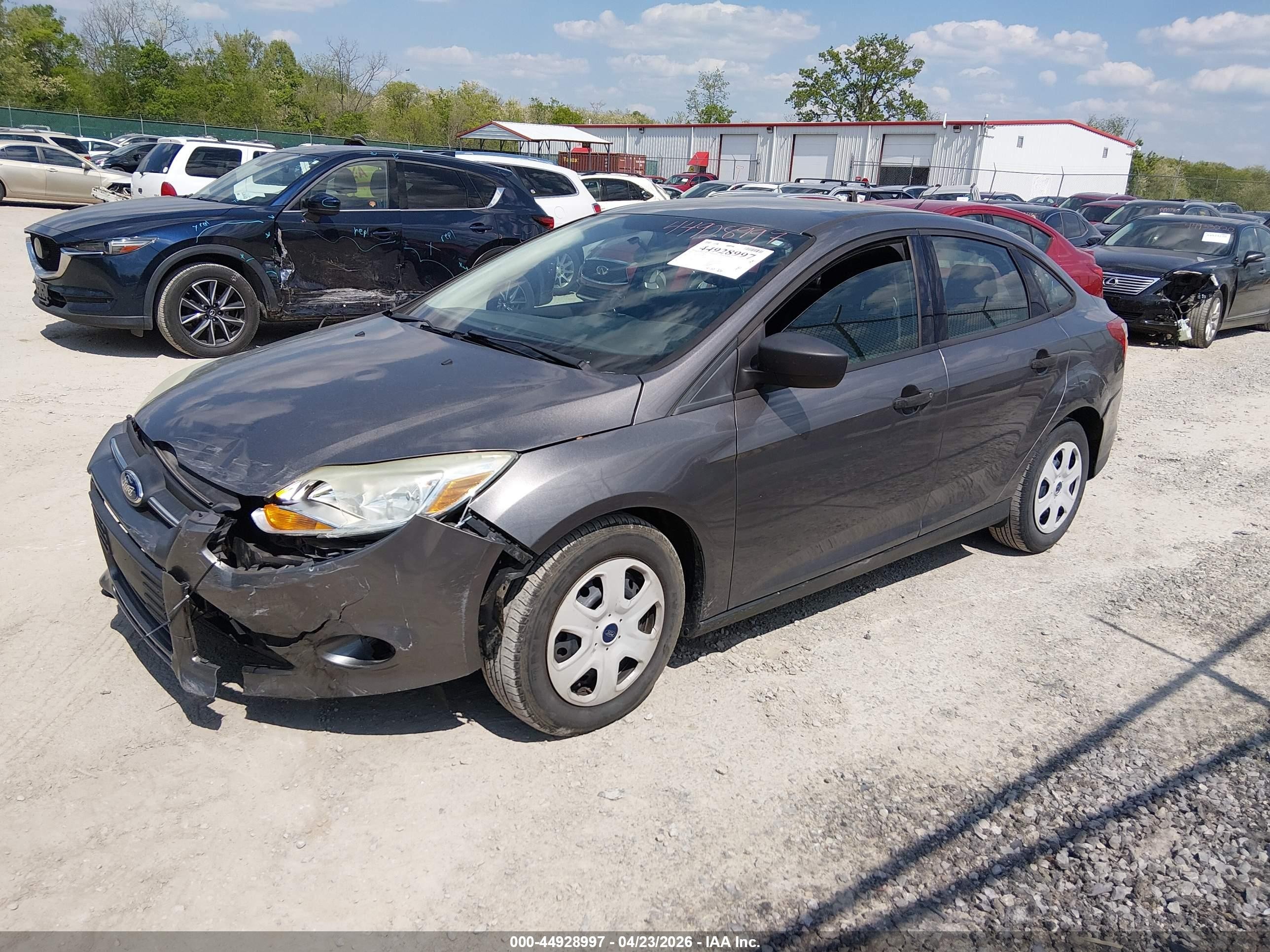 2013 Ford Focus S Gray vin: 1FADP3E24DL208871