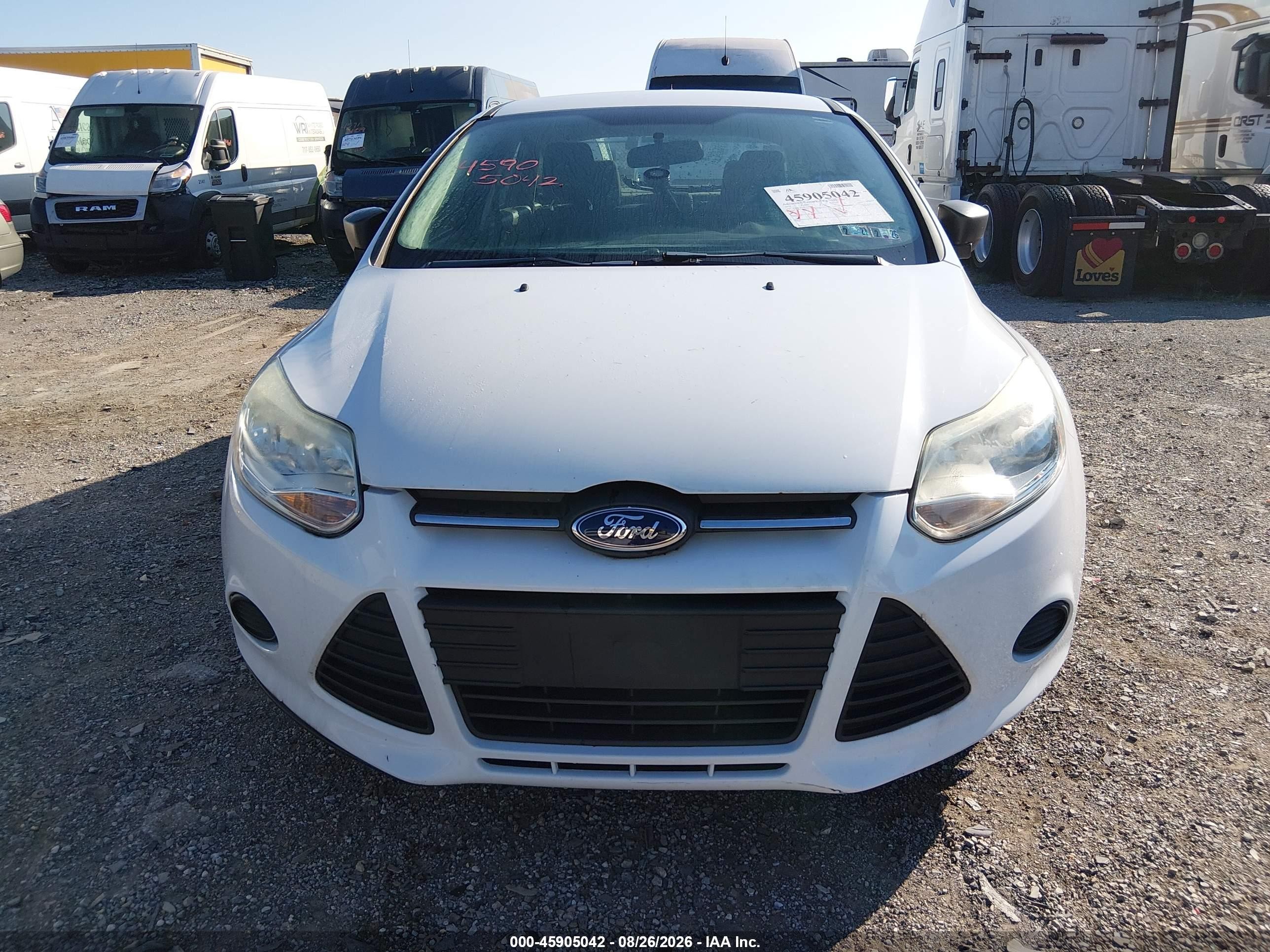 2013 Ford Focus S White vin: 1FADP3E24DL240459
