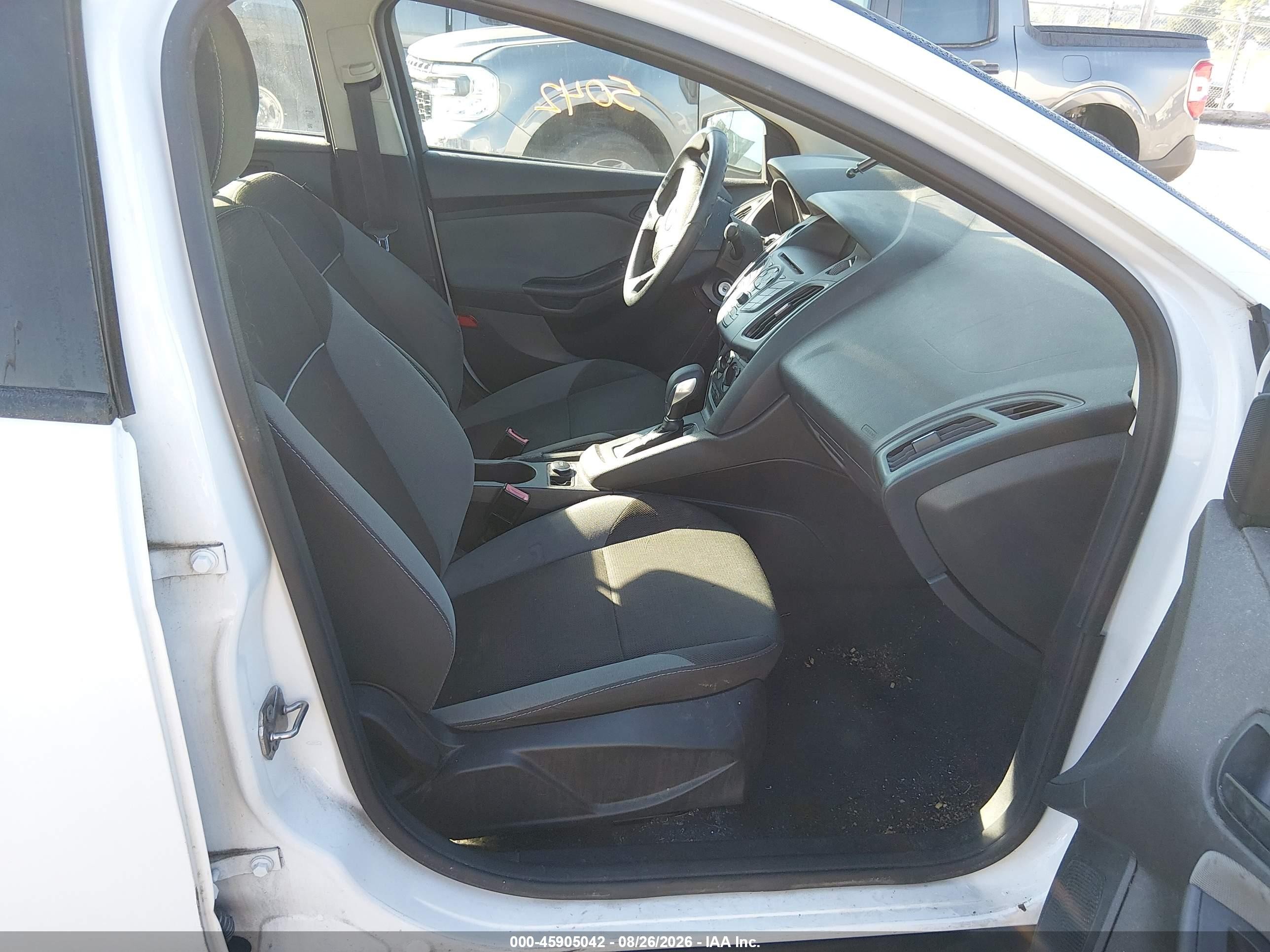 2013 Ford Focus S White vin: 1FADP3E24DL240459