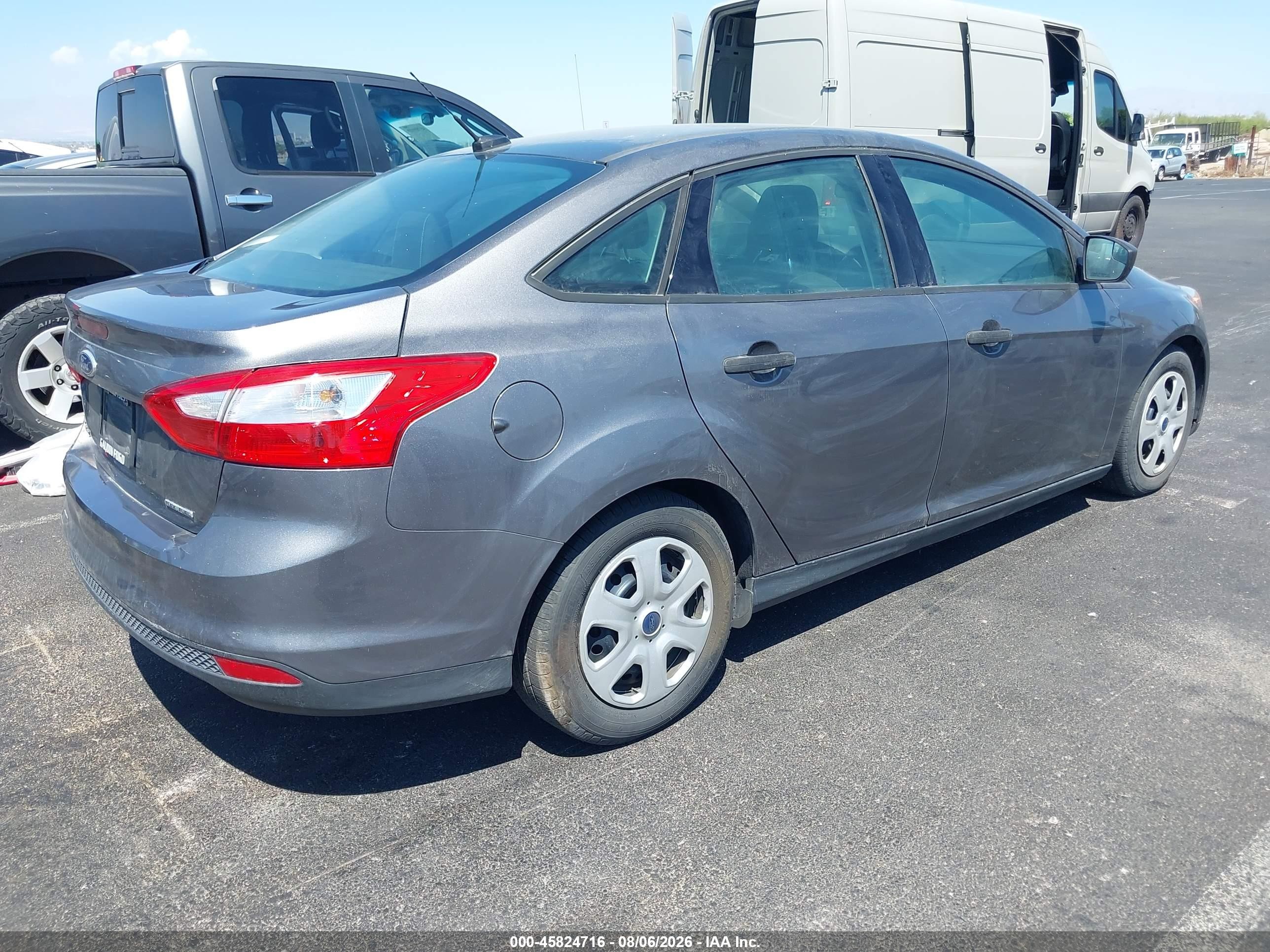 2014 Ford Focus S Gray vin: 1FADP3E24EL219337