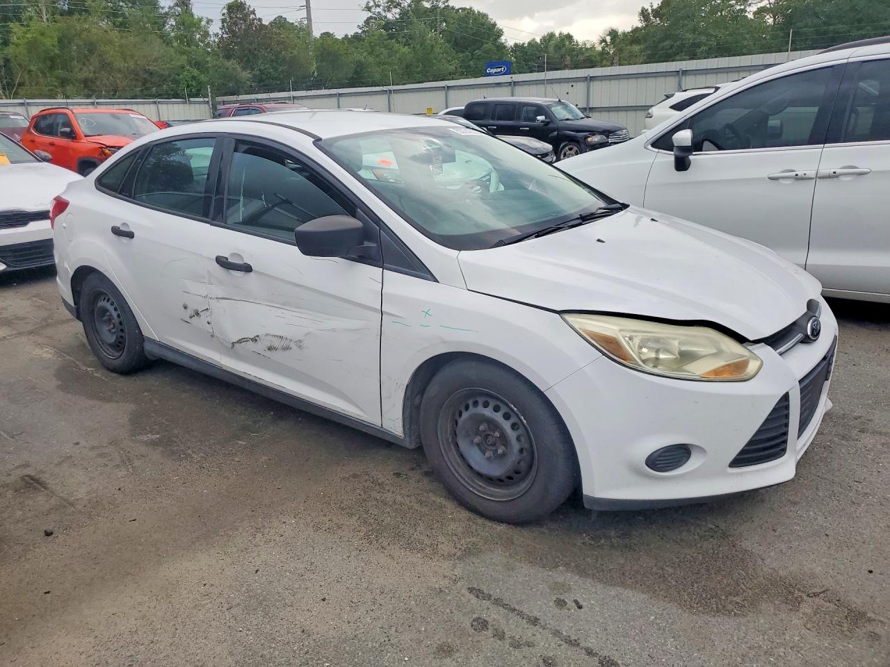 2014 Ford Focus S White vin: 1FADP3E24EL401023