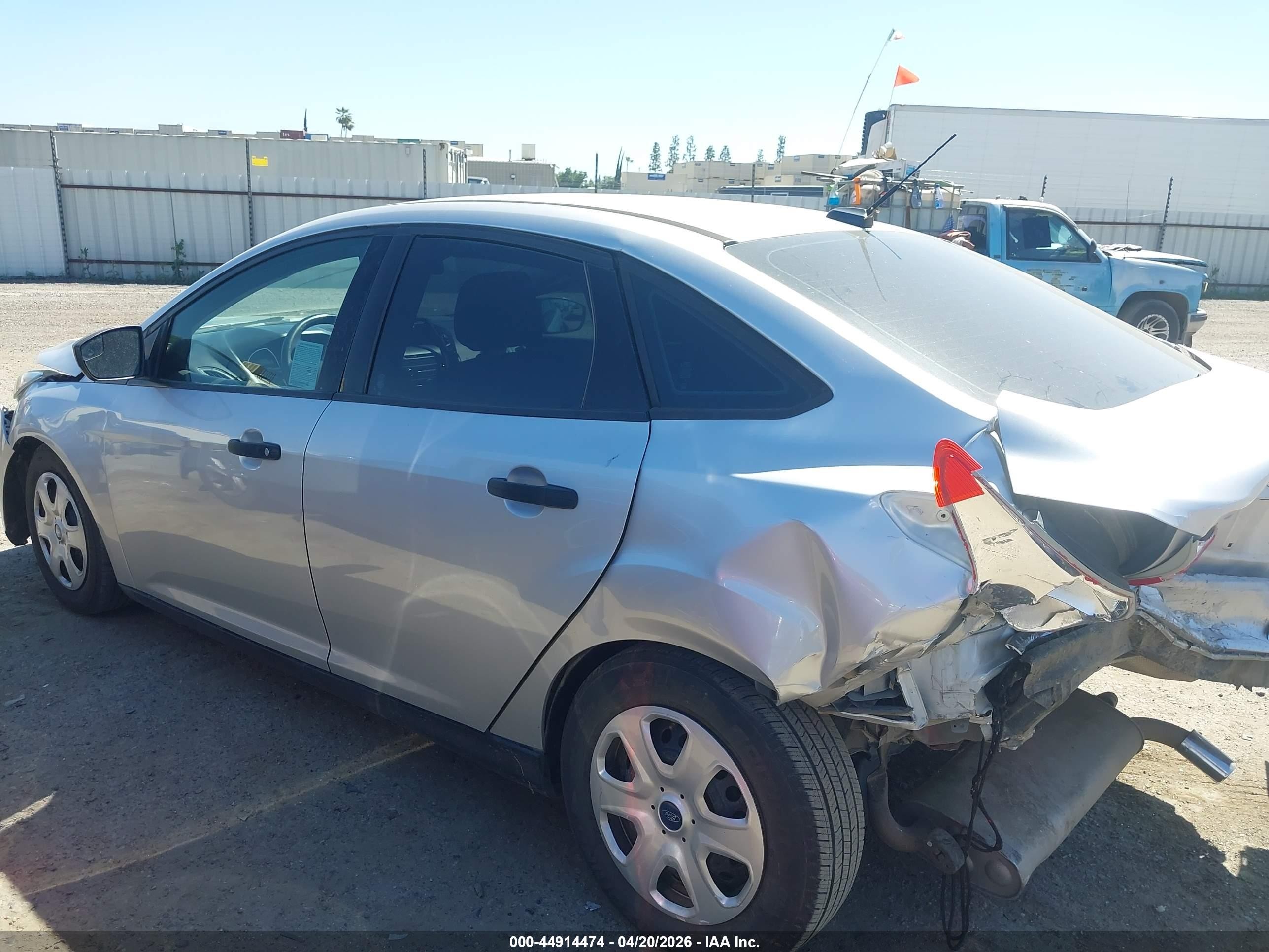 2015 Ford Focus S Silver vin: 1FADP3E24FL314854