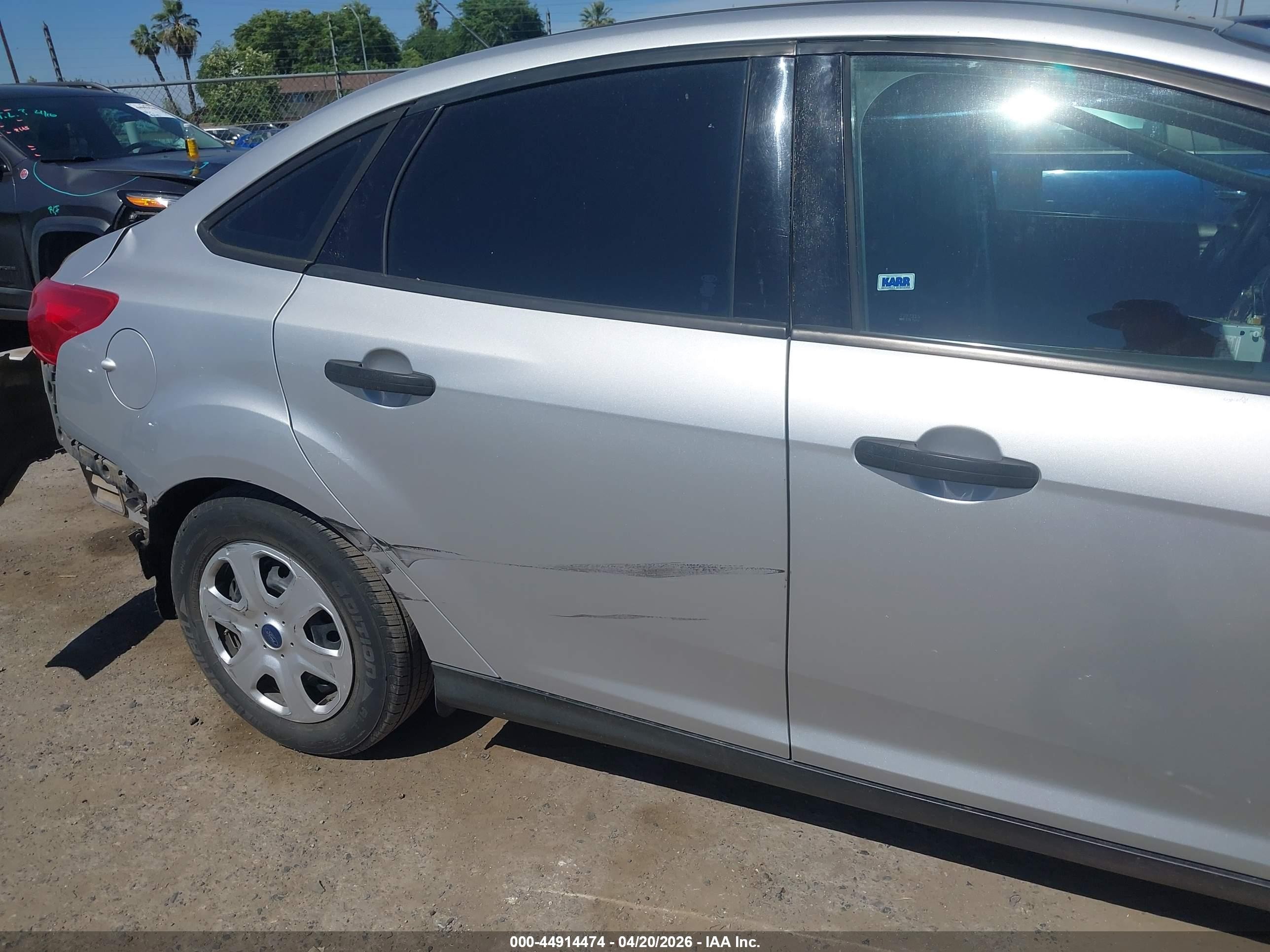 2015 Ford Focus S Silver vin: 1FADP3E24FL314854