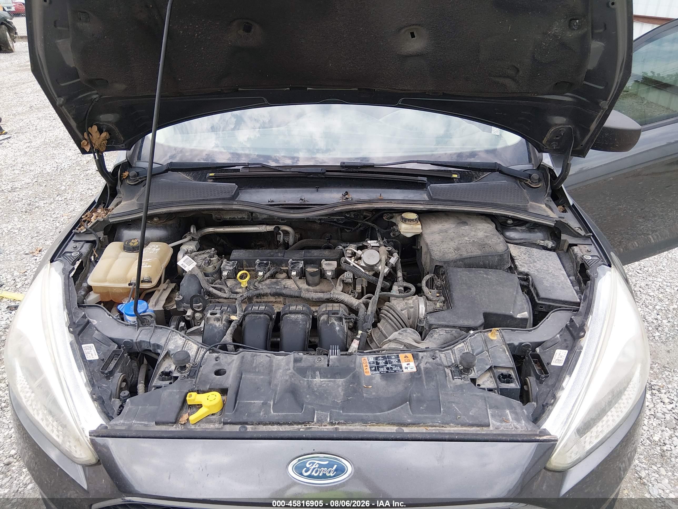 2017 Ford Focus S Gray vin: 1FADP3E24HL244467
