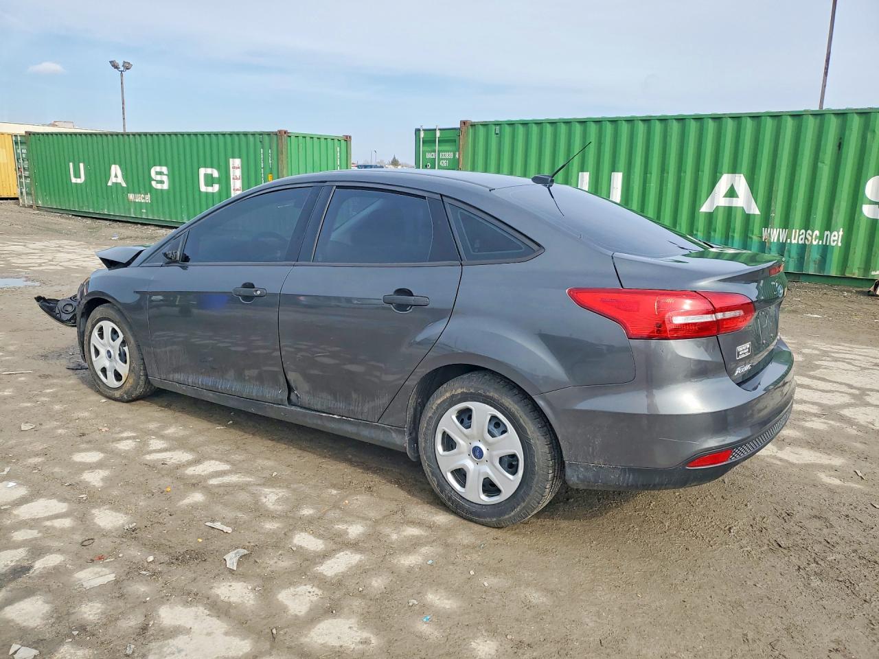 2017 Ford Focus S Серый vin: 1FADP3E24HL270390