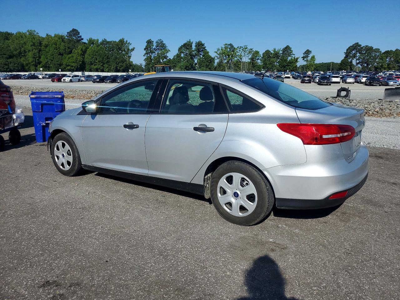 2018 Ford Focus S Silver vin: 1FADP3E24JL202435