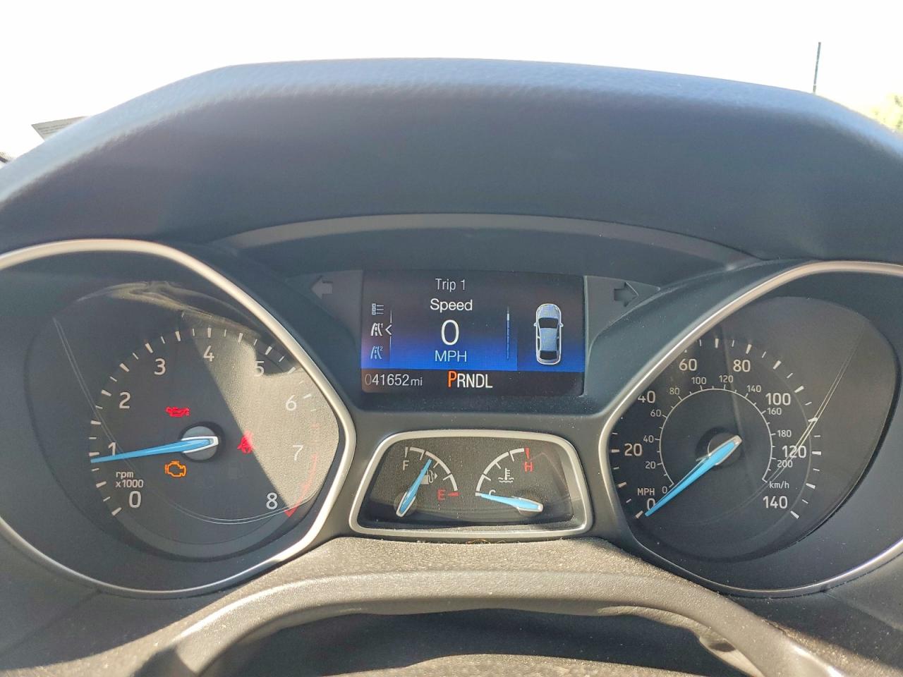 2018 Ford Focus S Silver vin: 1FADP3E24JL202435
