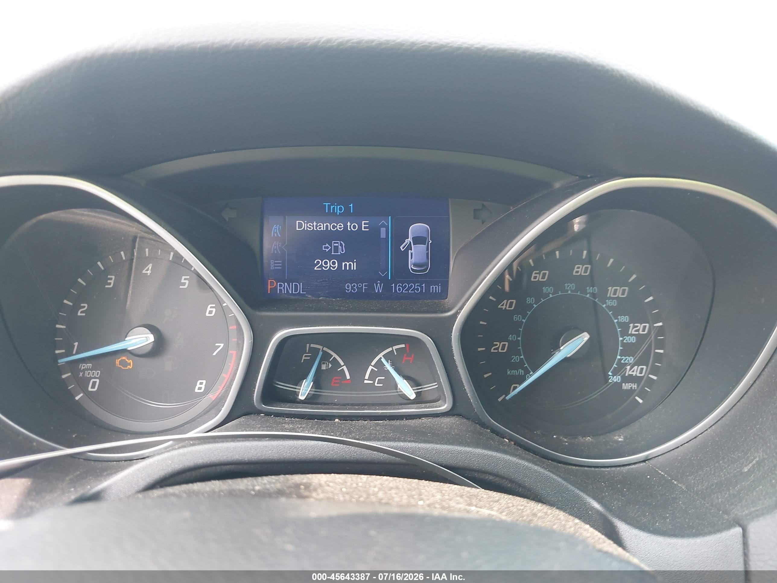 2013 Ford Focus S White vin: 1FADP3E25DL142766