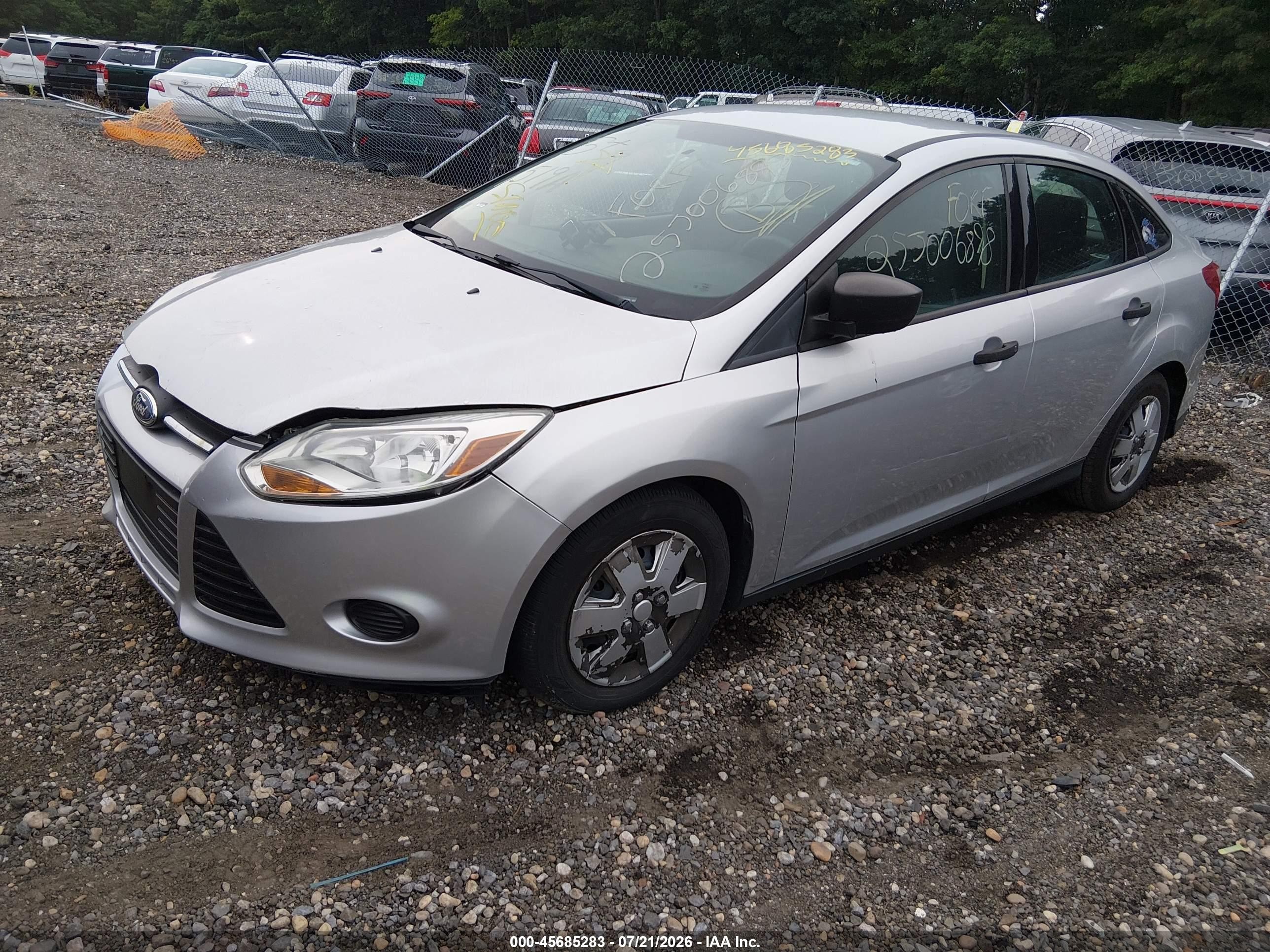 2013 Ford Focus S Серый vin: 1FADP3E25DL272286