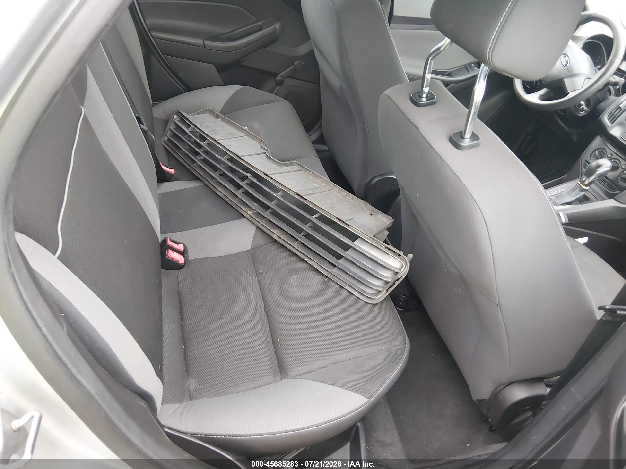 2013 Ford Focus S Серый vin: 1FADP3E25DL272286
