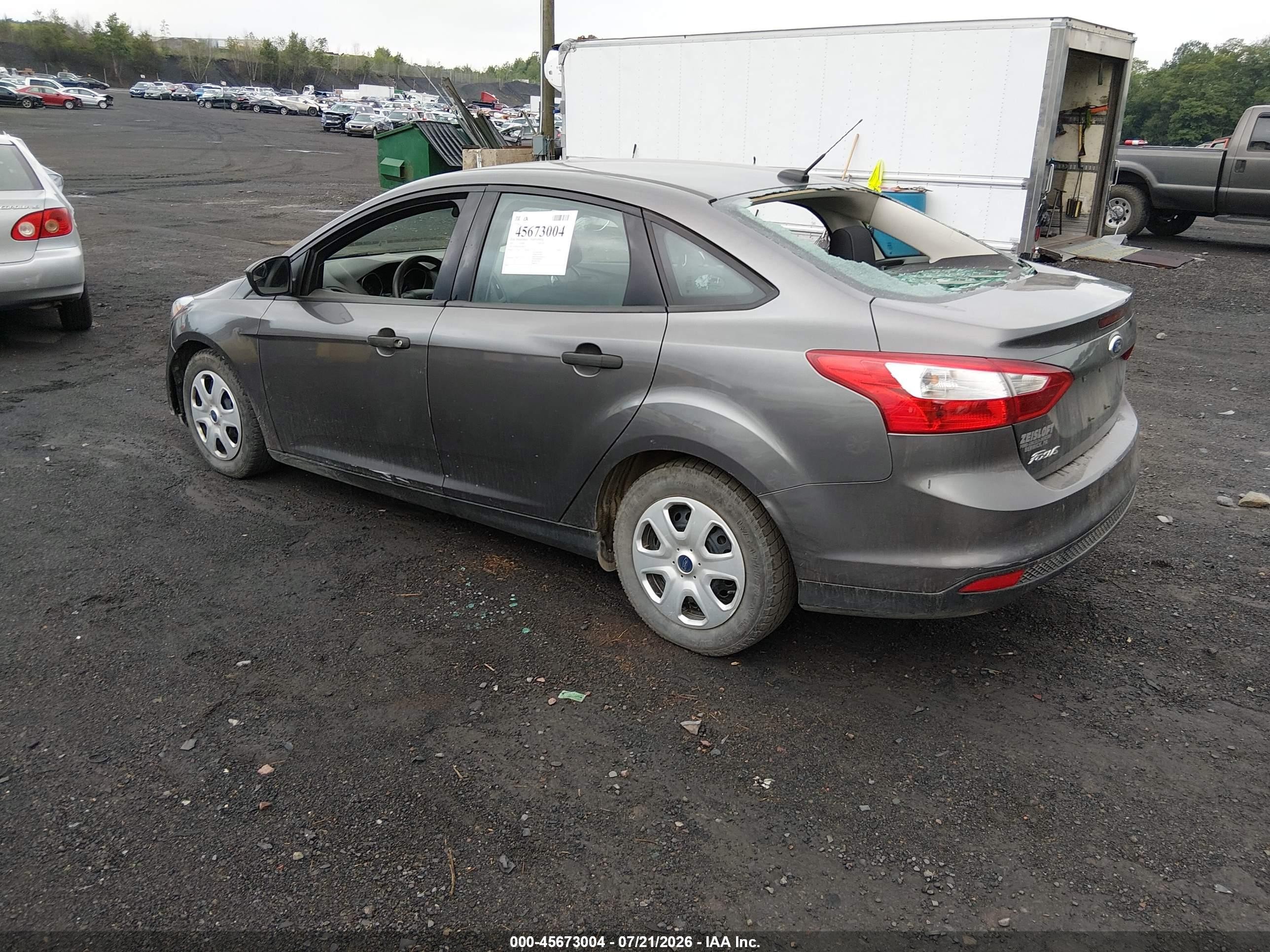 2013 Ford Focus S Gray vin: 1FADP3E25DL288164