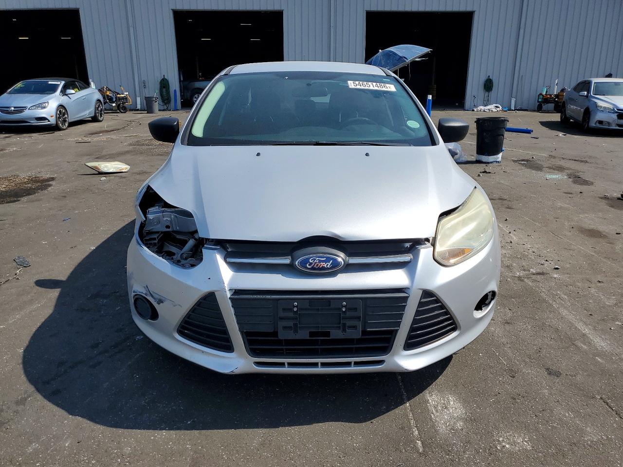 2014 Ford Focus S Silver vin: 1FADP3E25EL127105