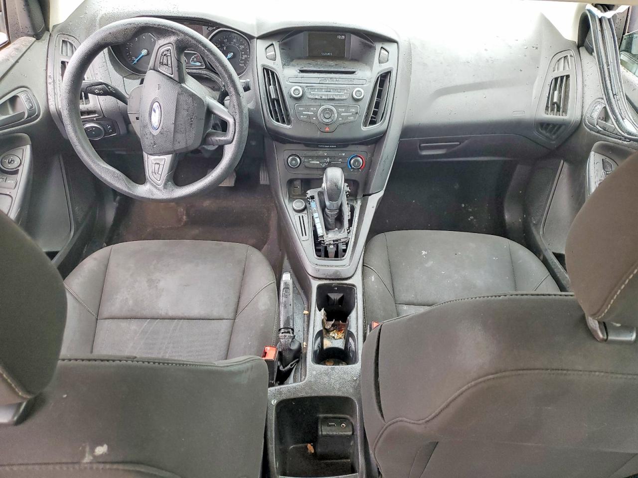 2015 Ford Focus S White vin: 1FADP3E25FL312370