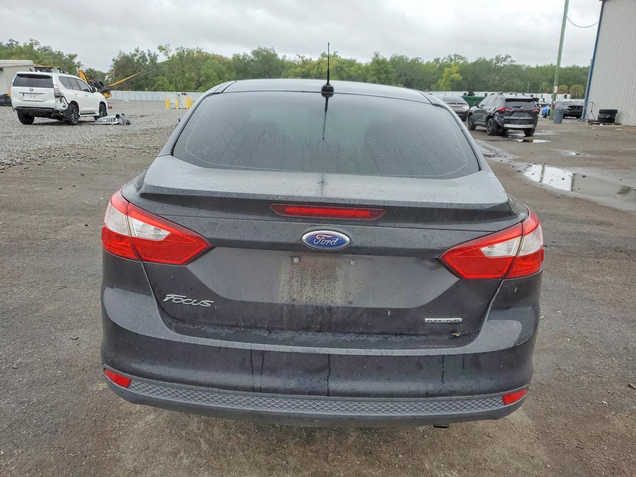 2013 Ford Focus S Black vin: 1FADP3E26DL312052