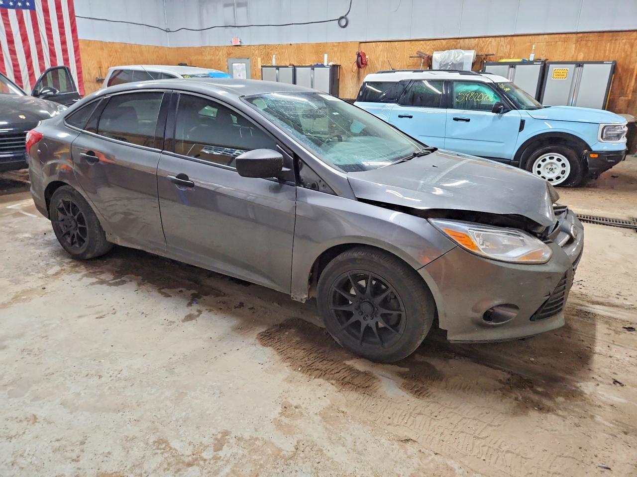 2013 Ford Focus S Gray vin: 1FADP3E26DL317705